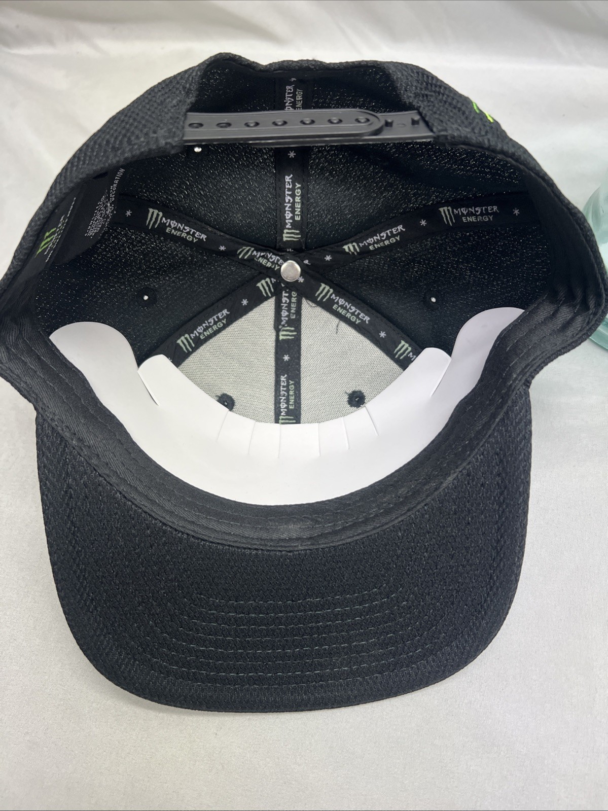 Monster Energy Diamond SnapBack Hat Black/Green Stitch