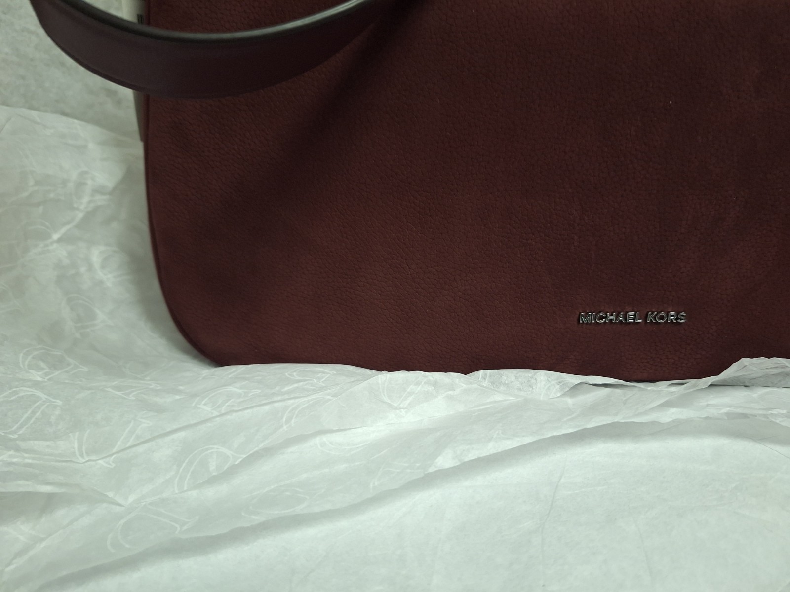 Michael Kors Nolita Medium Shoulder Bag Oxblood Leather