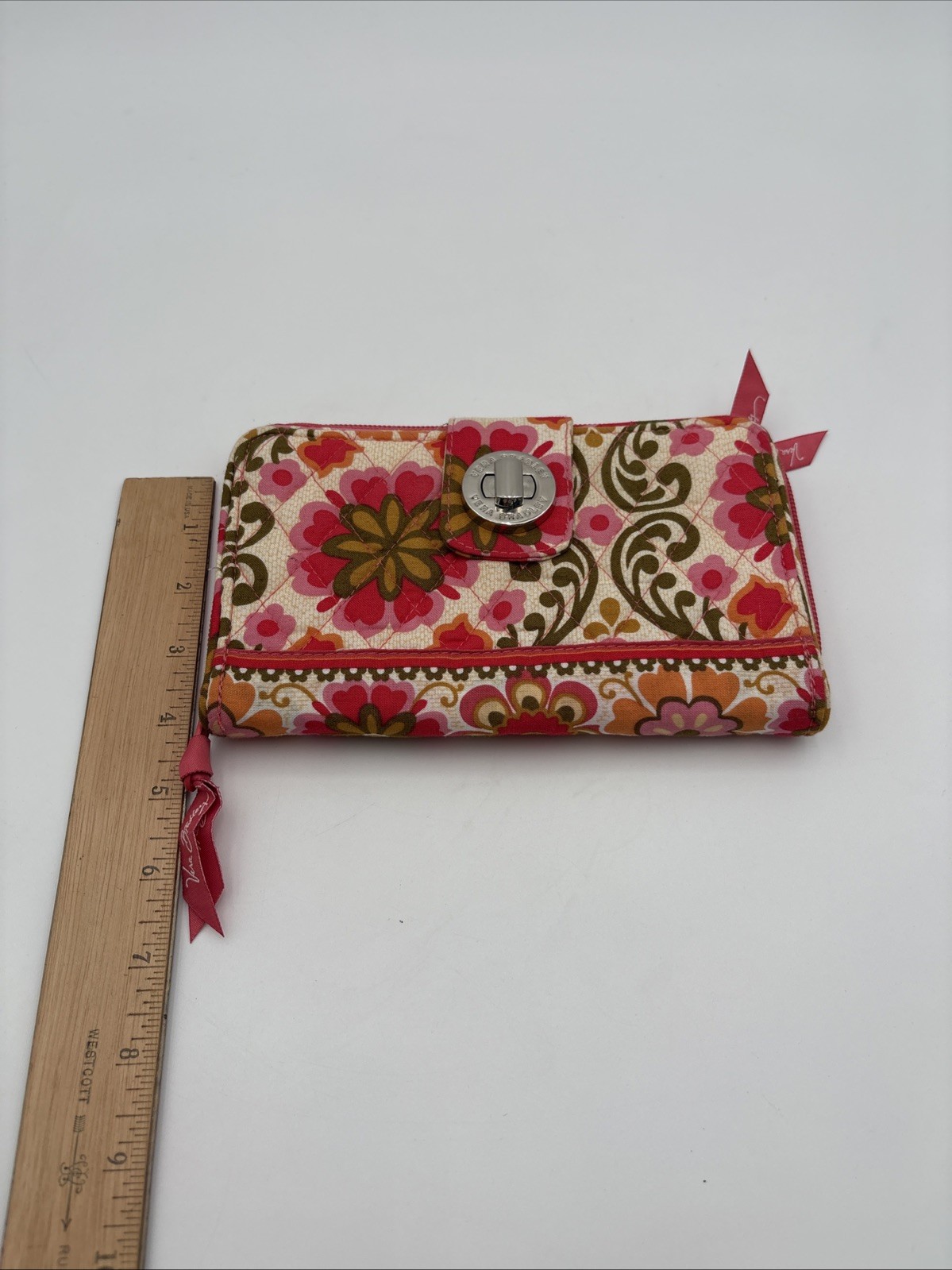 Wallet Vera Bradley Folkloric Pattern Turn Lock Zip Around Floral Orange Pink