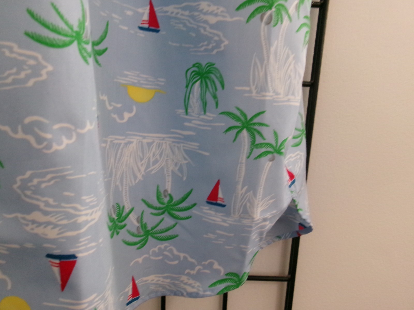 LANDS’ END 🌸SIZE 24 W / 53″ BUST==BLUE SAILBOAT, PALM PRINT / SLEEVELESS BLOUSE