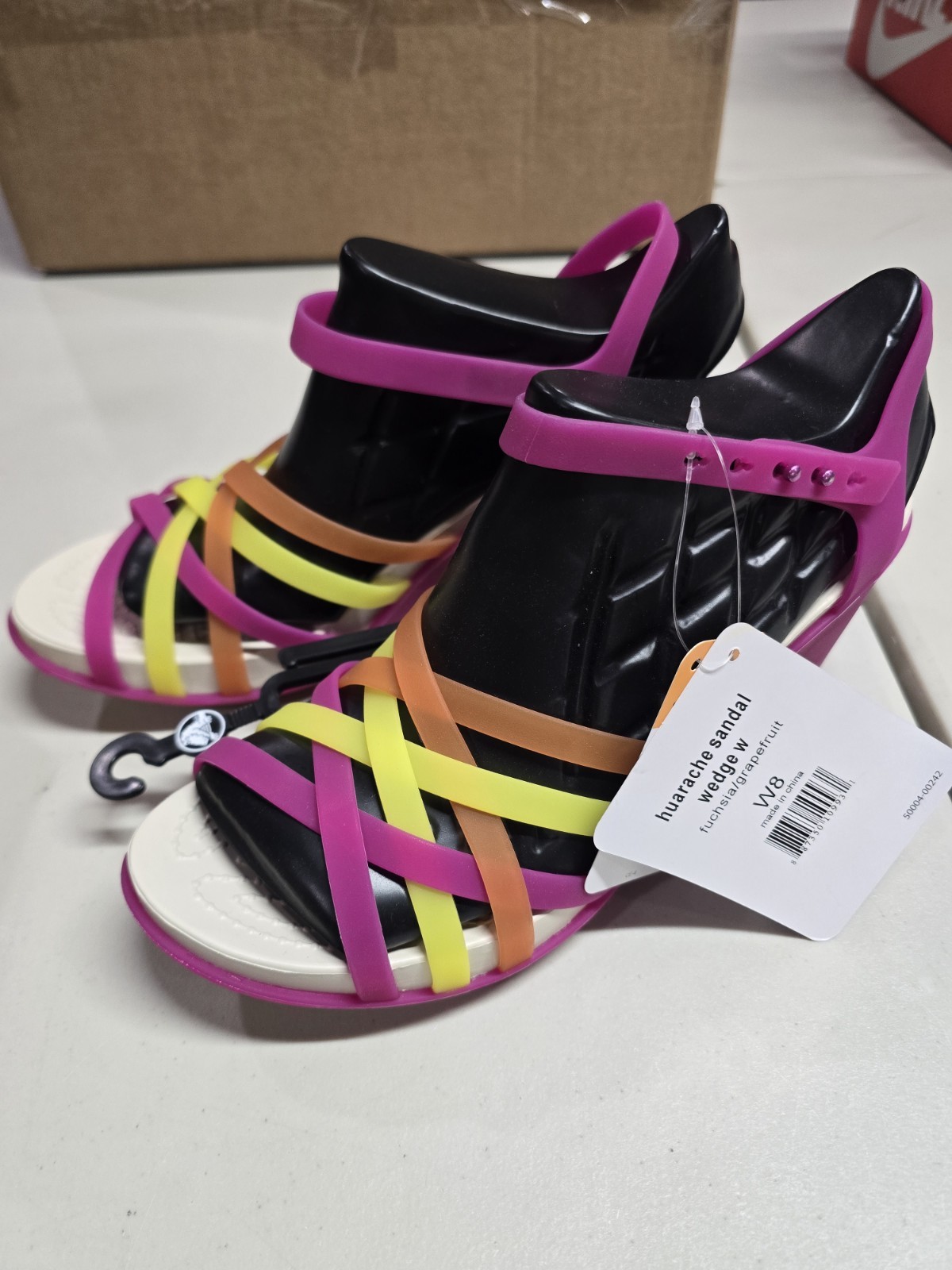 crocs women huarache Sandal Wedge Size 8