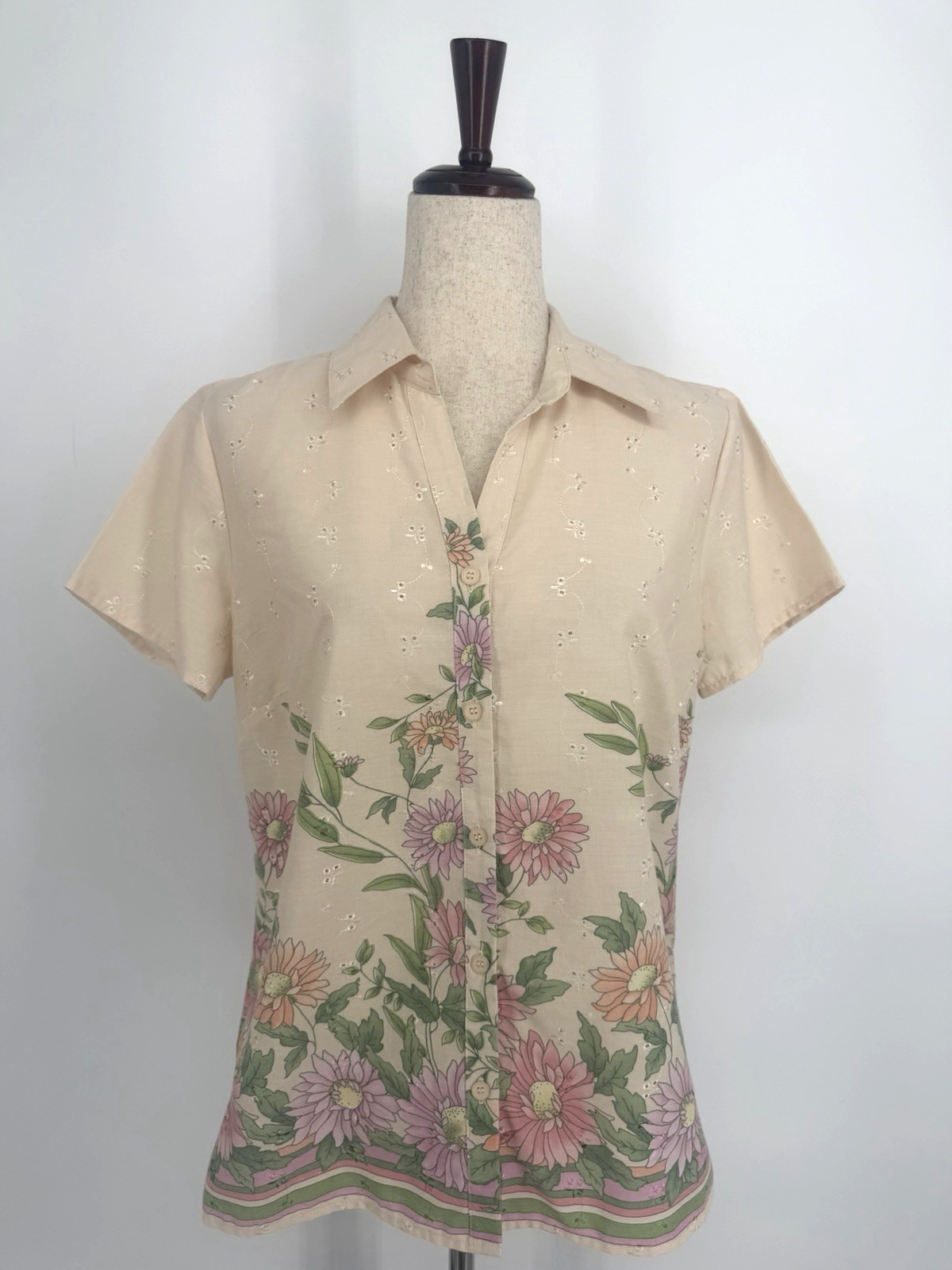 Lemon Grass Eyelet Shirt Women M Beige Floral Embroidered Bohemian Grandmacore