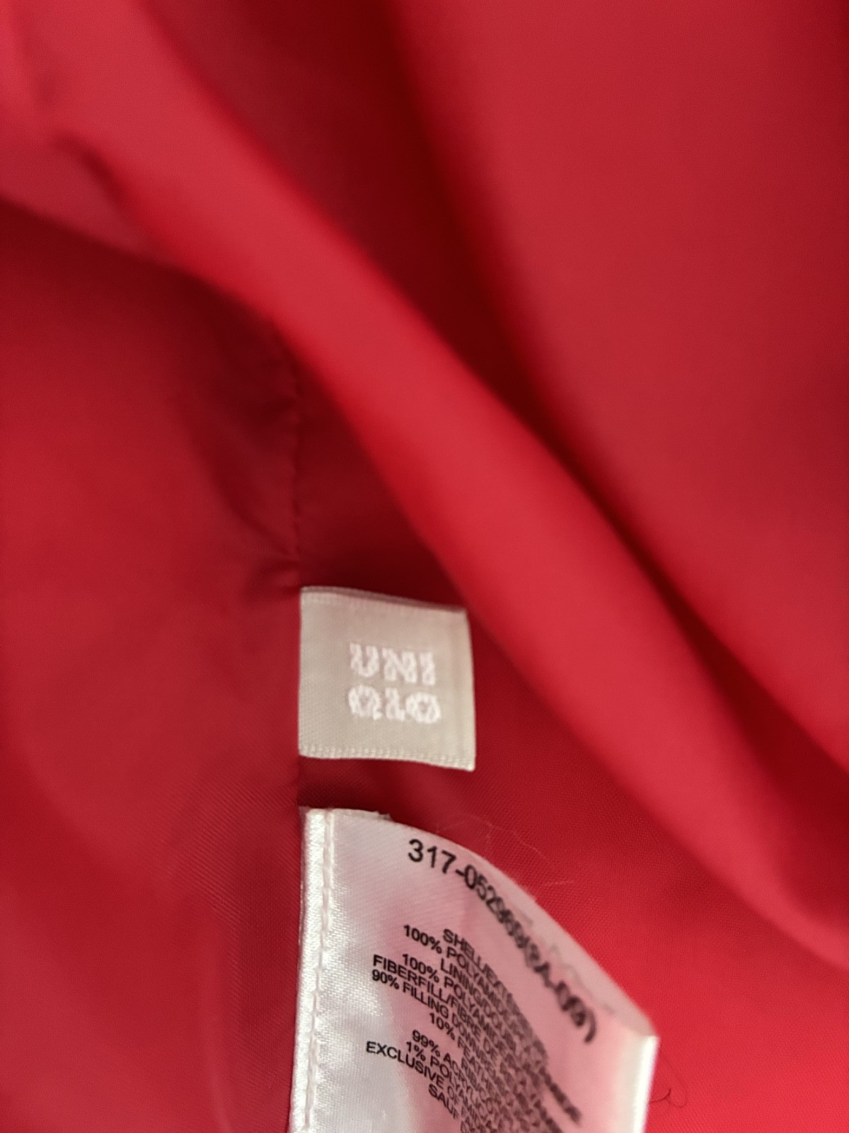 UNIQLO Womens Puffer Jacket with removable hood – Red