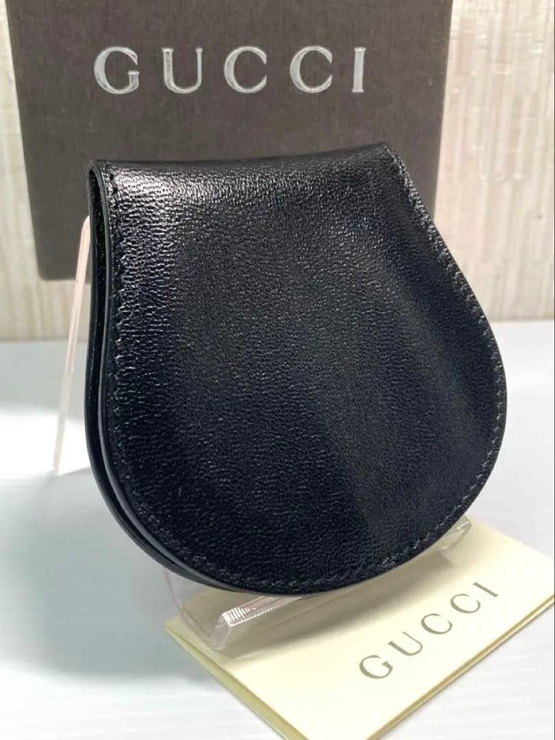 Beautiful Item GUCCI G Logo Leather Coin Case Small Item Holder with Box Black