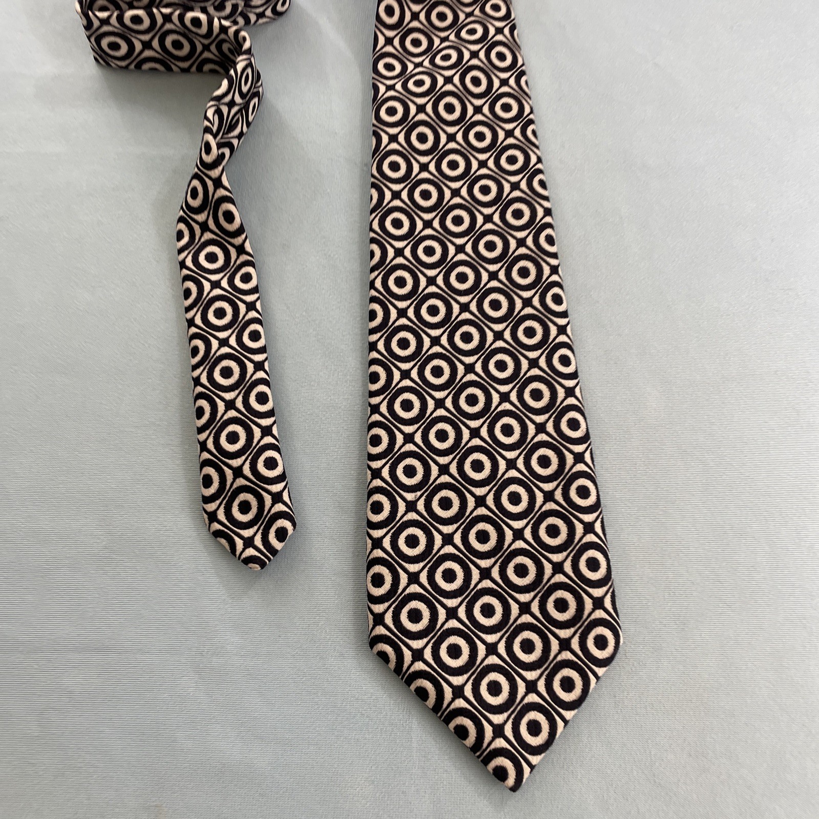 Commodore Trevira Atomic MCM Tie Geometry Circles Blue Wide Vtg 60s Necktie 4×51