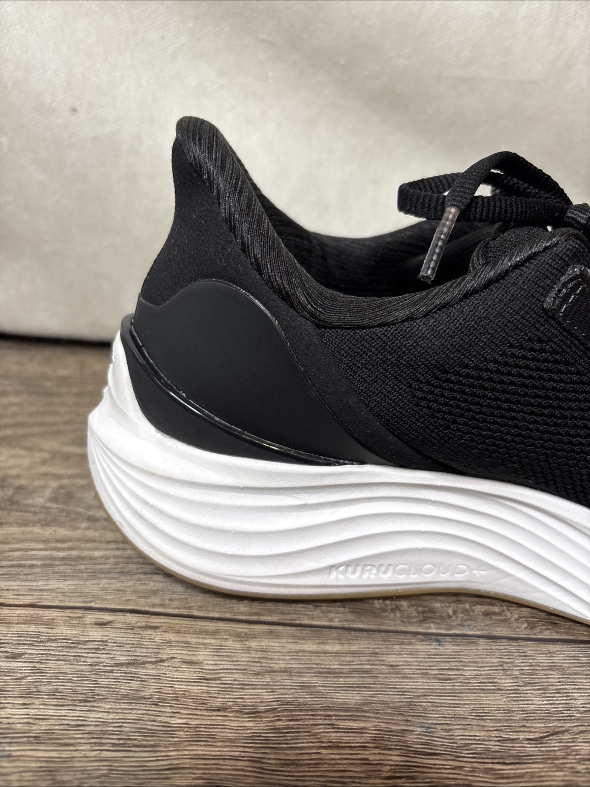 Kuru Atom 2 Womens Size 7.5 M Black Athletic Running Walking Shoes Sneakers