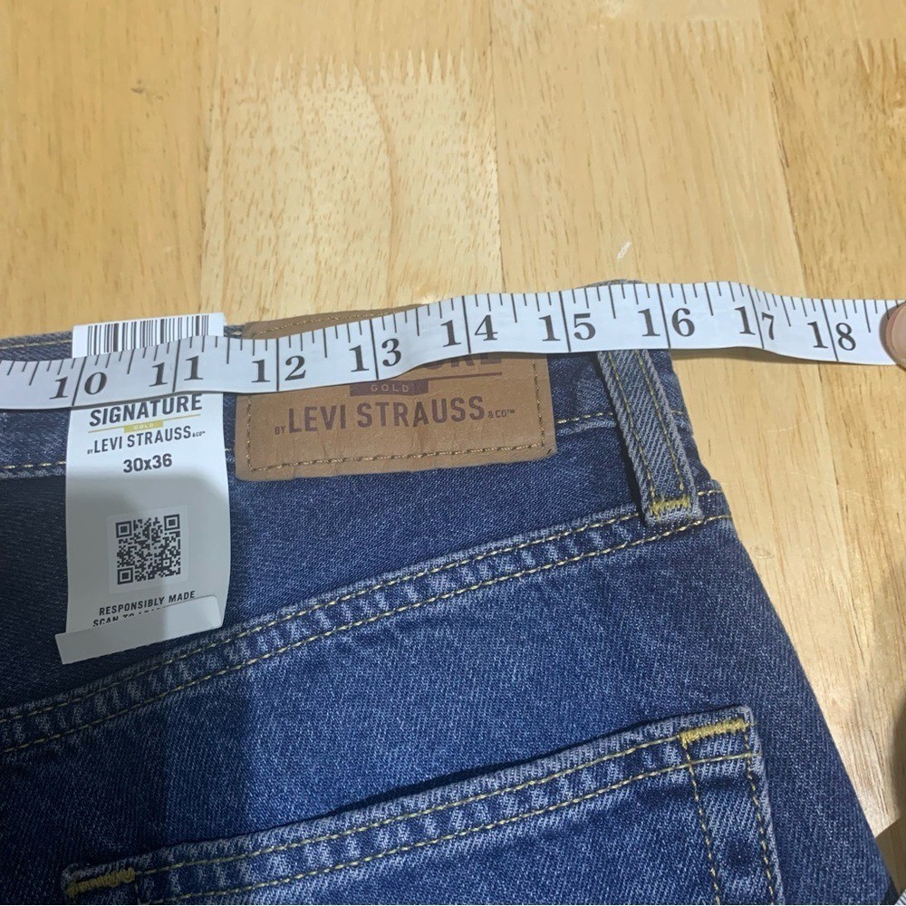 Signature By Levi Strauss & Co. NEW Men’s 30X36 Relaxed Stretch Loose Jeans