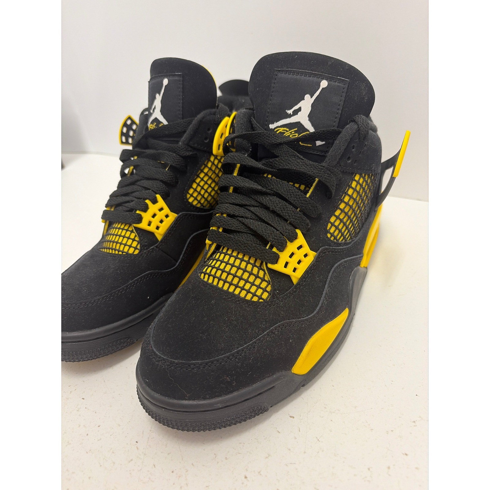 Jordan 4 Retro Thunder Black Tour Yellow Mens Basketball Shoes DH6927-017 US 8