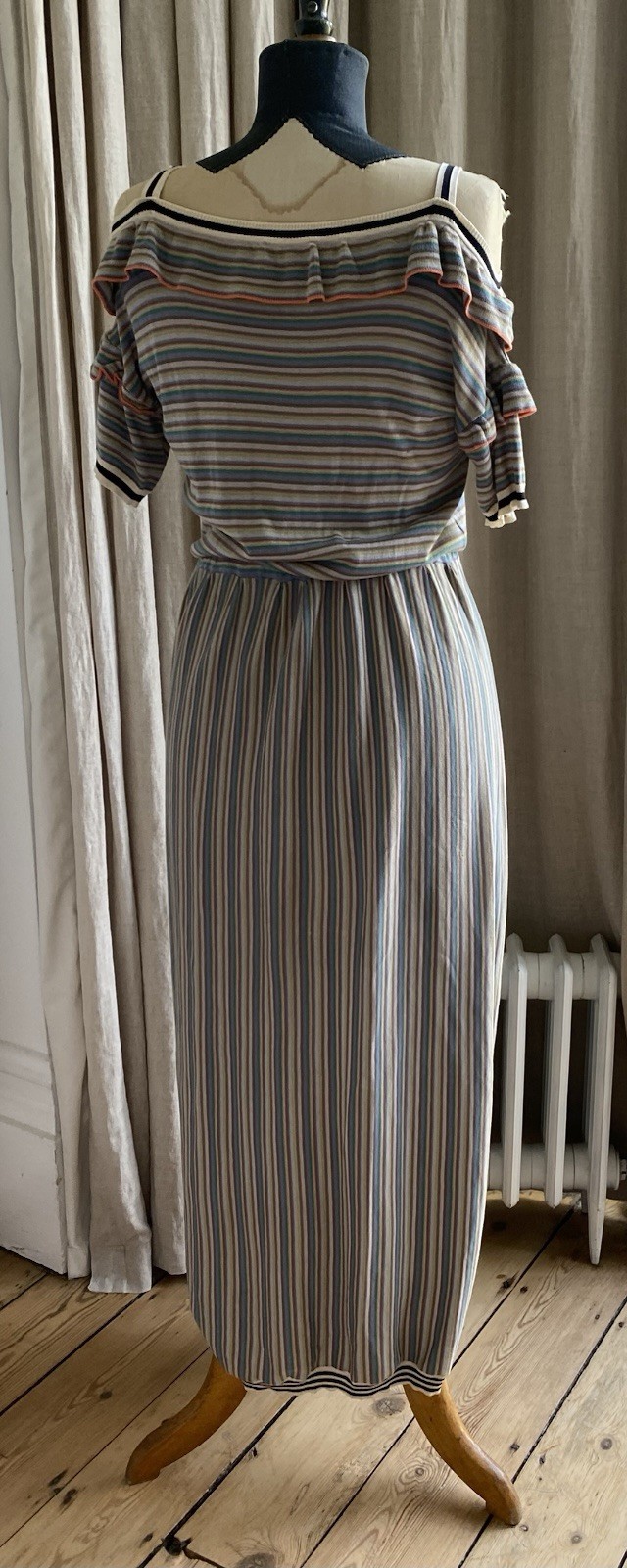 Caramel Baby & Child Long Fine Knit Stripe Women’s Dress Size small