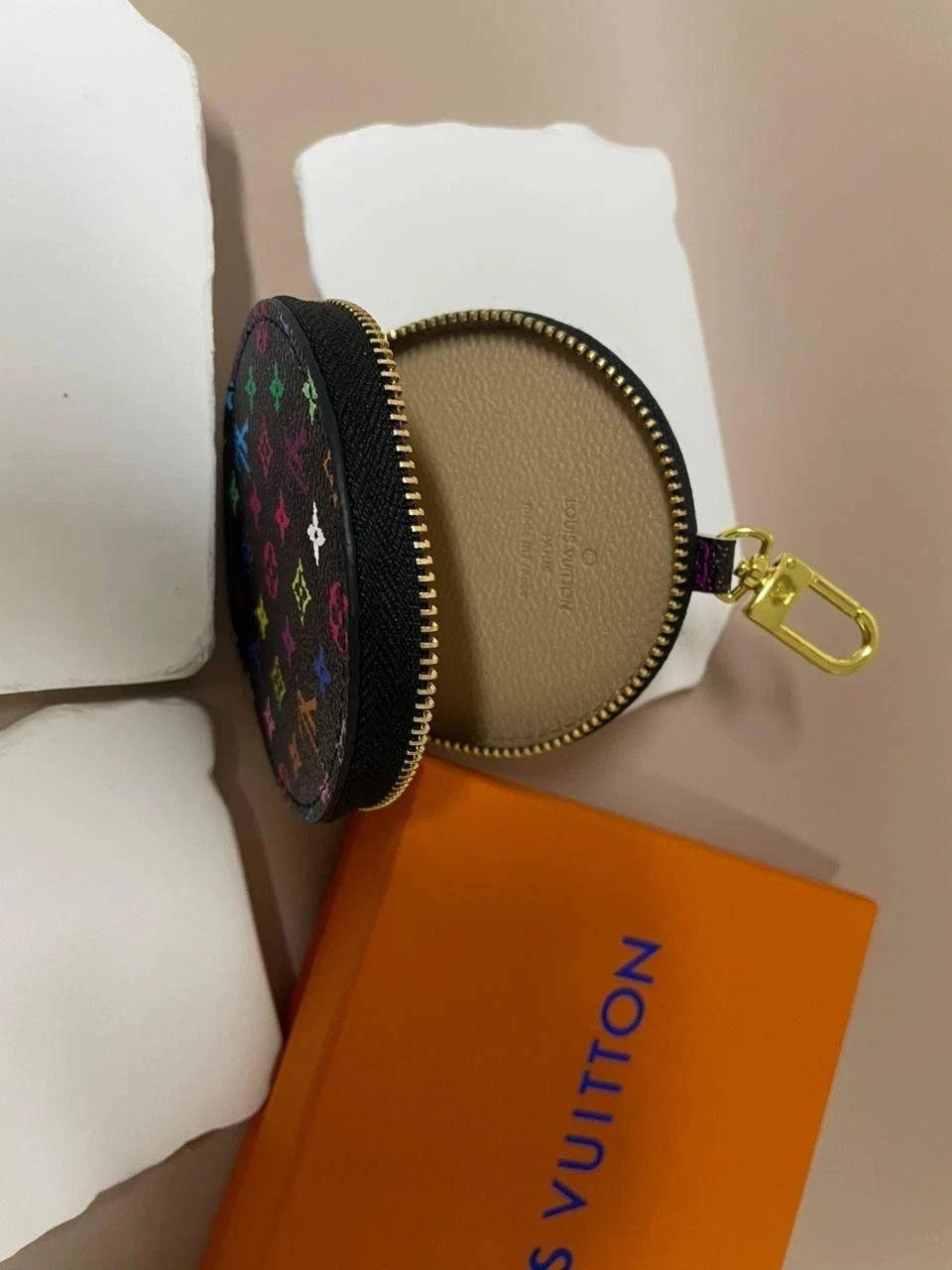 Louis Vuitton round coin purse monogram canvas Black Multi Colour floral (USA)