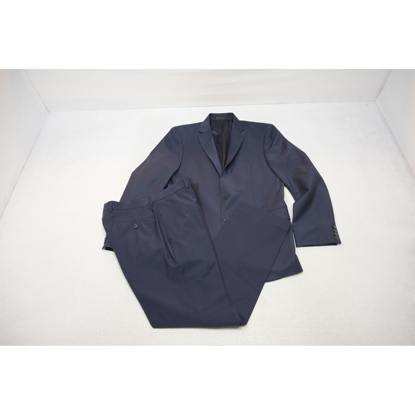 Calvin Klein 2-Piece Suit Men Size 40R Pants 33×30 Blue Slim Fit Stretch EUC