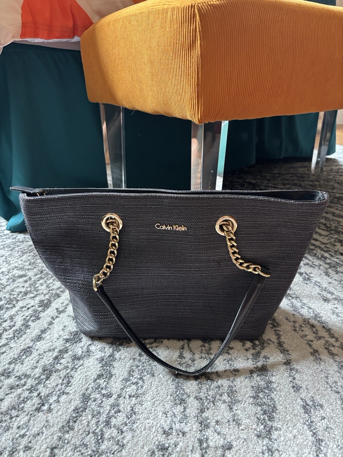 Calvin Klein Black Tight Woven Purse Shoulder Bag Carry Tote Chain Strap