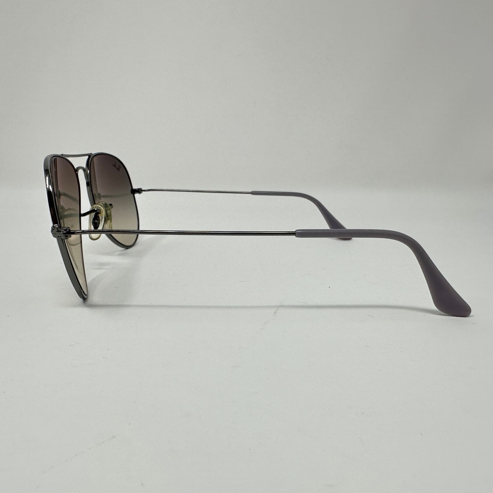 Ray-Ban Aviator Sunglasses Unisex Large Metal RB3025 Purple Frame Lens Scratches