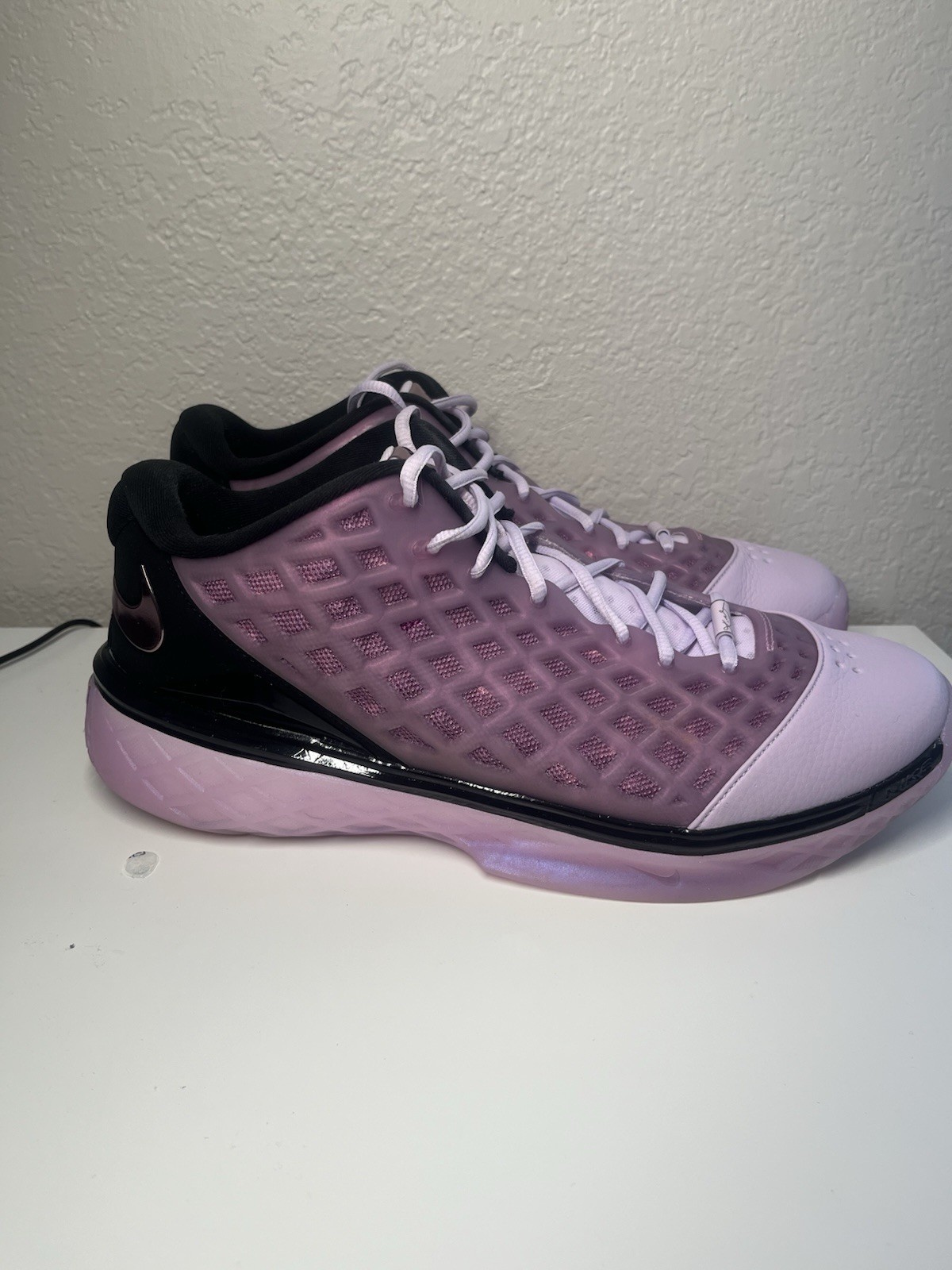 Kobe III 3 Low Protro “Pink Quartz” Size 13