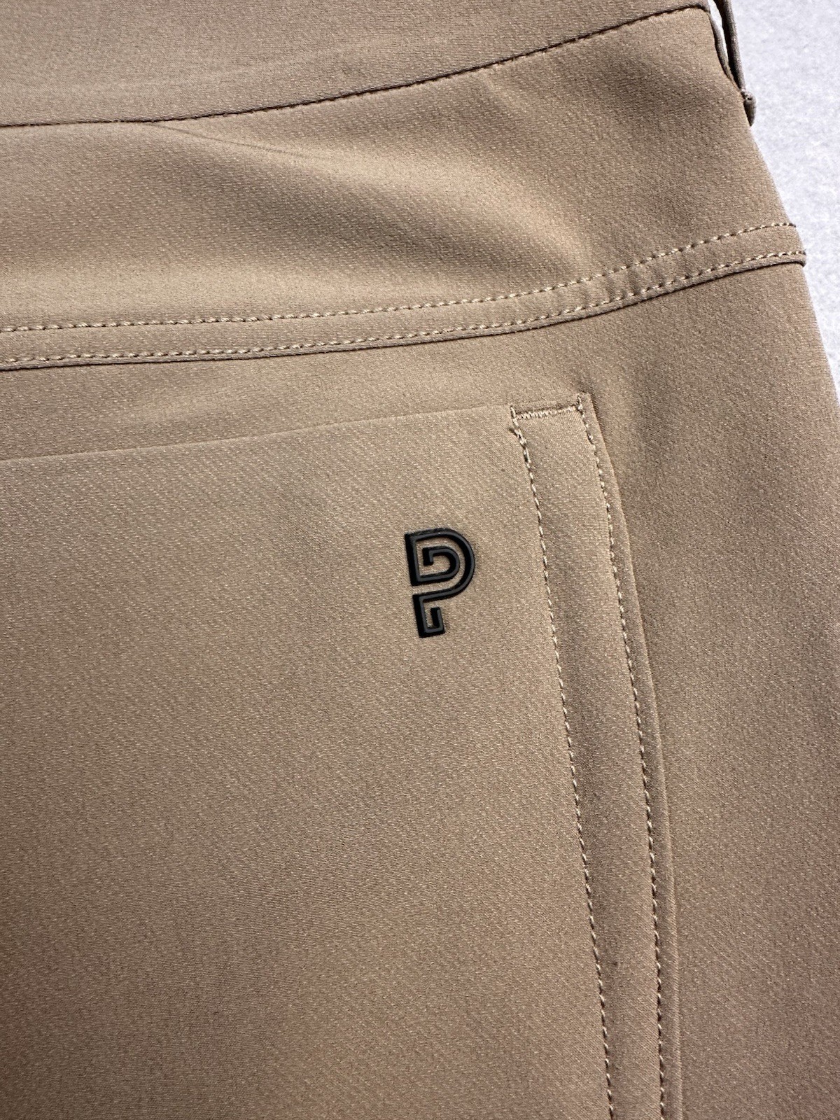 Public Rec Stretch Performance Dealmaker Pants Size 42W/30L