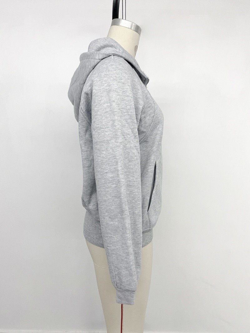 Women’s Long Sleeve Hooded Solid Color Pullover Sweatshirt for Autumn and Winter