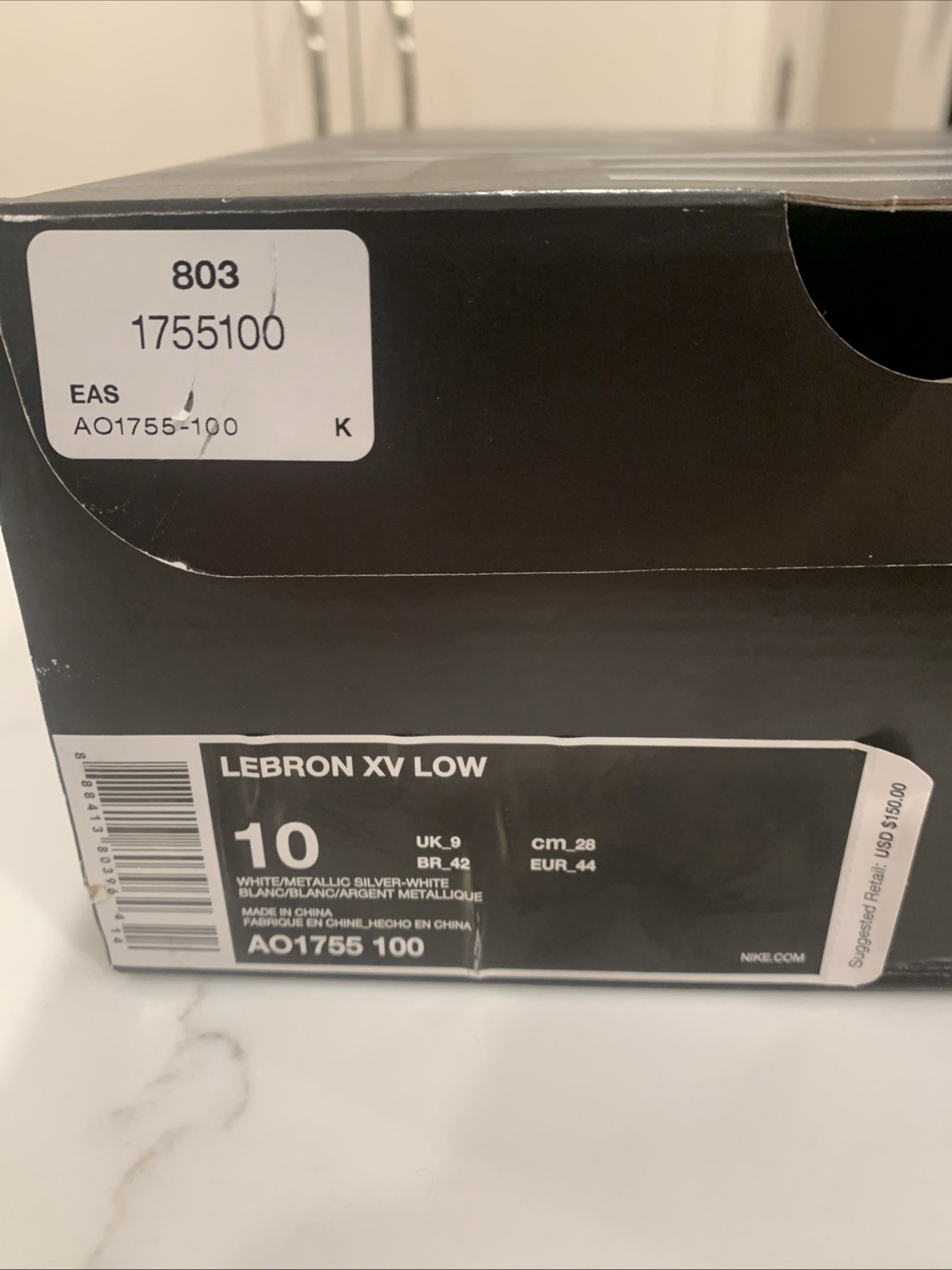 Nike Lebron XV low metallic silver-white in very good condition