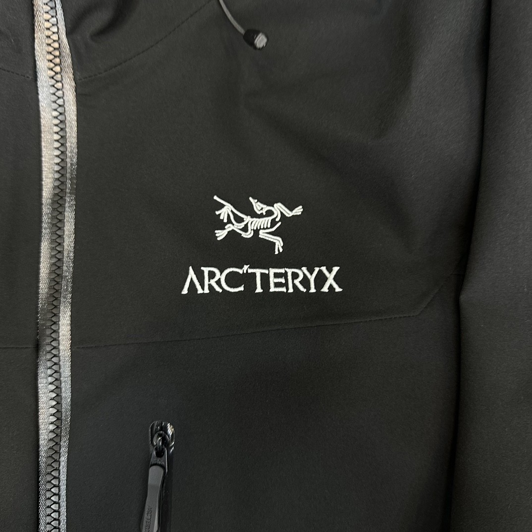 Arcteryx Alpha SV winter Jacket Men’s Black Size M new