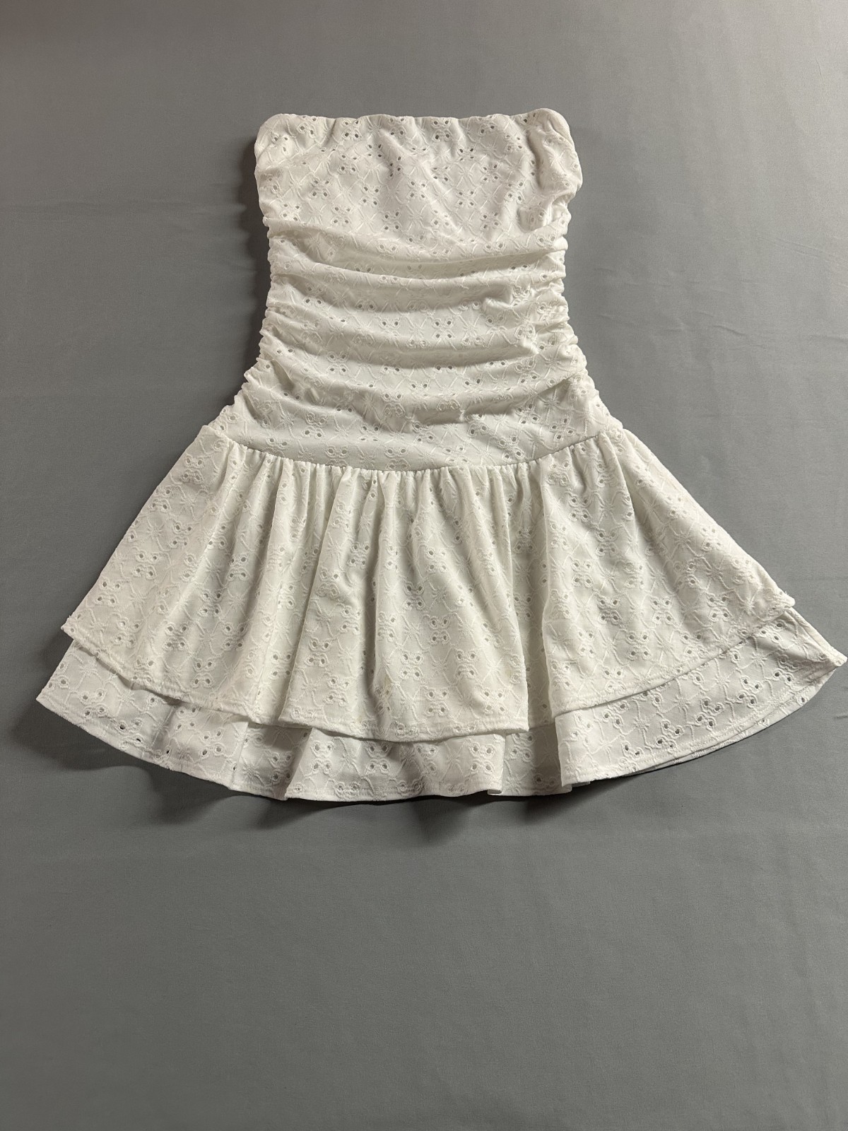 Windsor Sunshine Cutie Strapless Ruffle Eyelet Mini Dress, Size S.