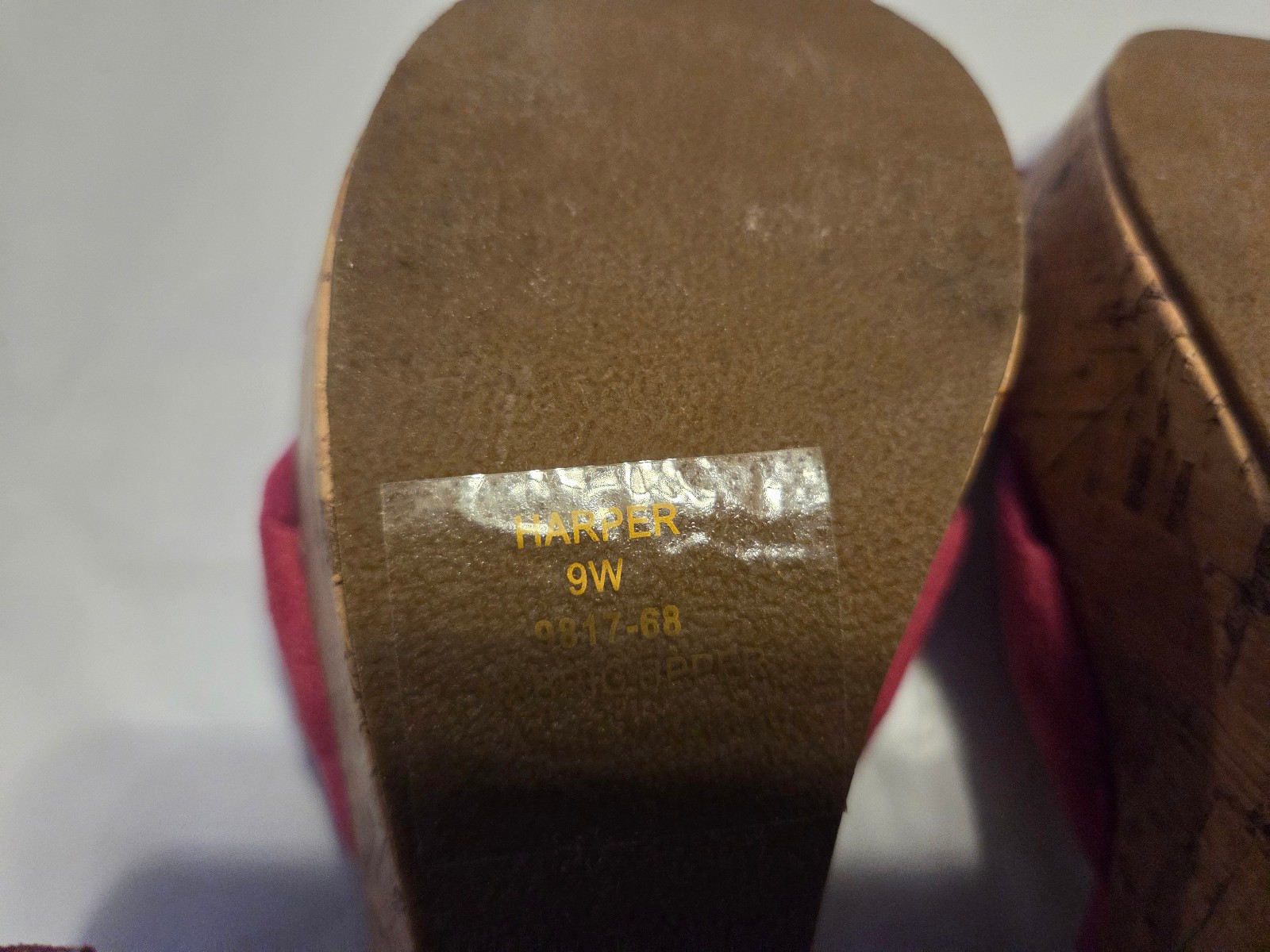 Harper Hot Pink Faux Suade type fabric cork platform chunk heel size 9W Used x1