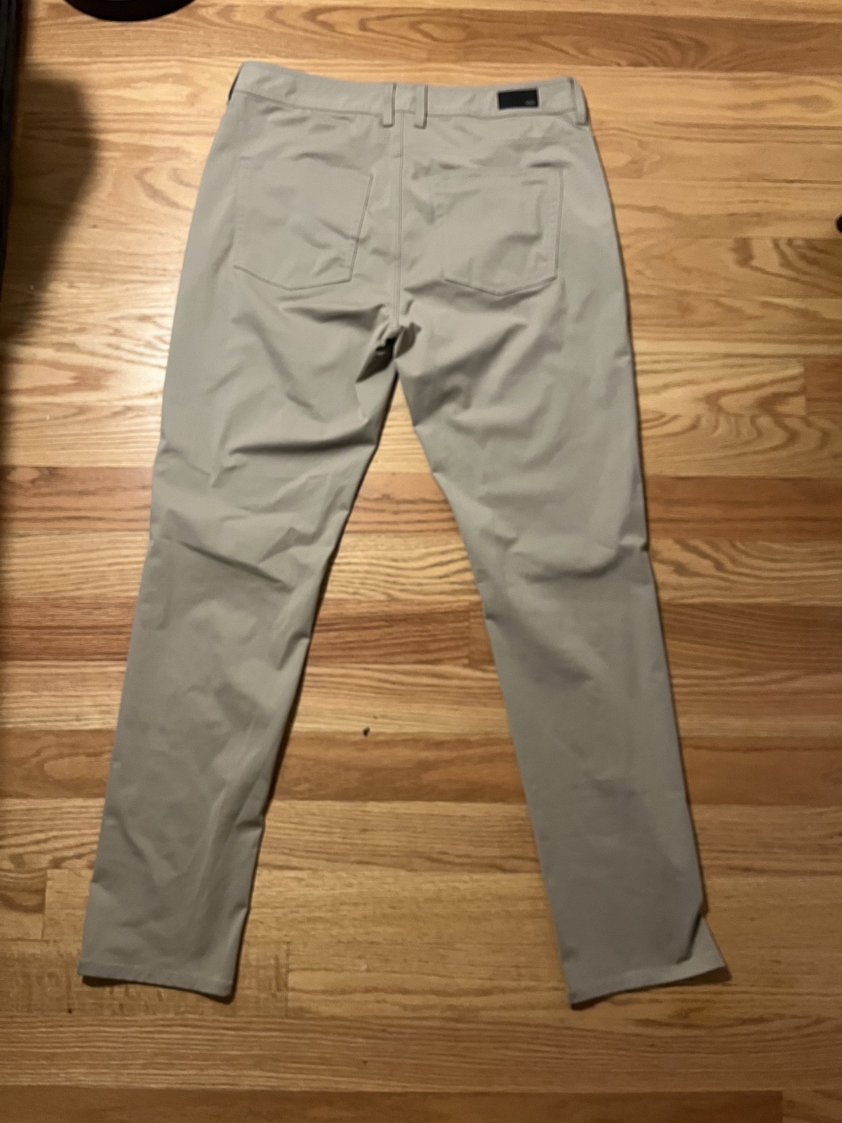 Rhone 5-Pocket Commuter Pant Mens 34 X 33 Khaki (Excellent Condition)