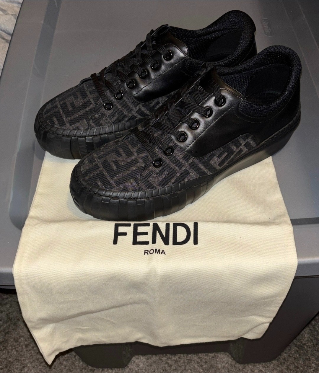 FENDI Roma Sneakers US Size 9 Men’s Black Logo Shoes 7E 1415, italy