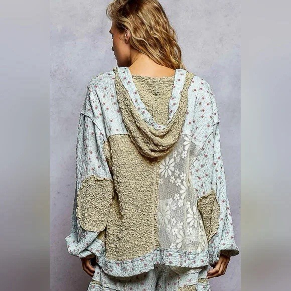 POL LACE Textured Floral Hooded Light Boho Jacket Light Blue crinkle gauze Large