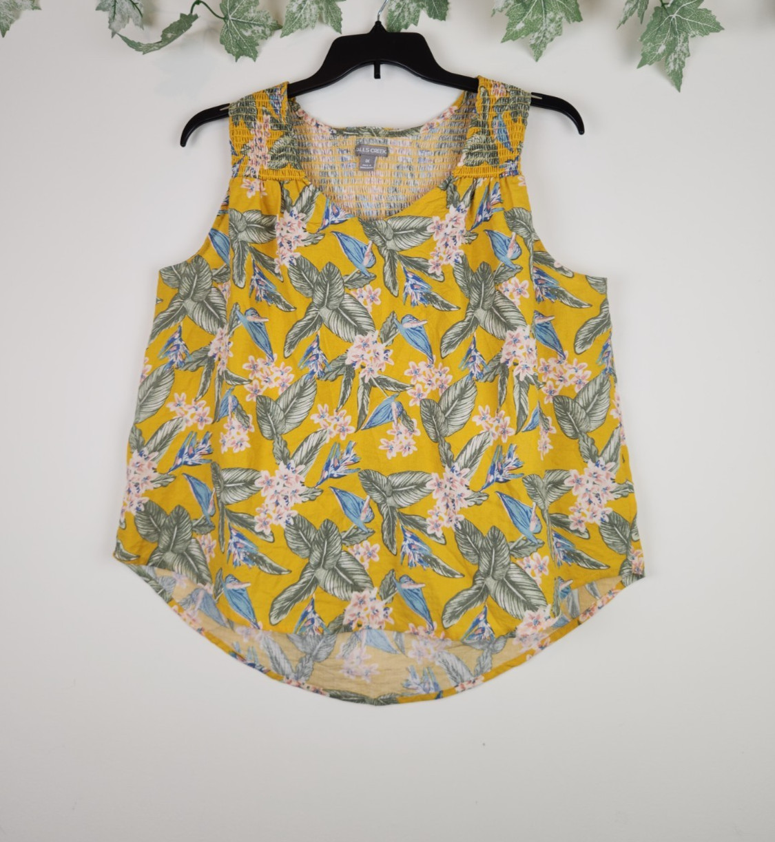 Falls Creek Women’s Size 1X Floral Yellow Green Tropical Sleeveless Tank Top