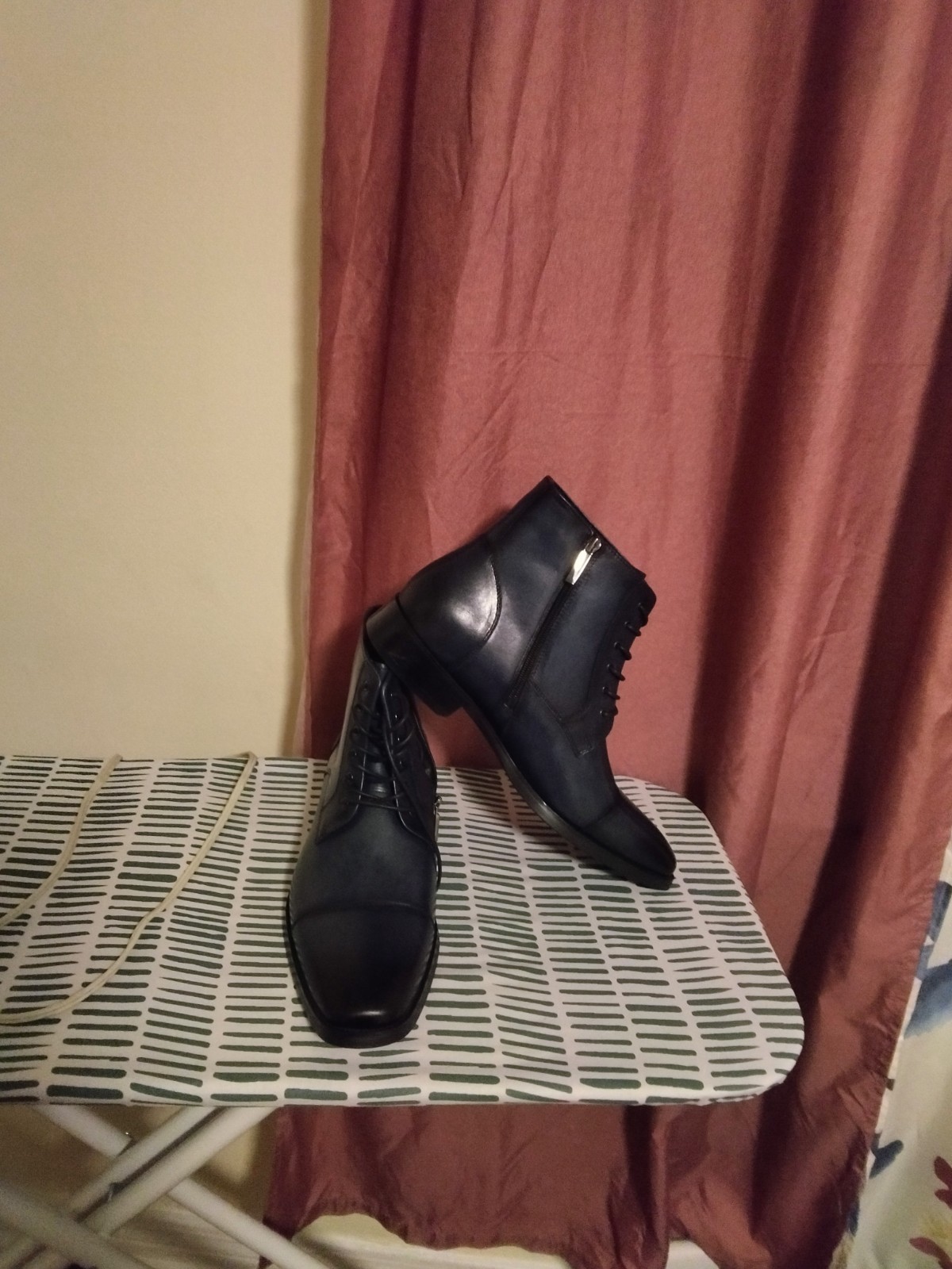 Men’s Black Lace-Up Ankle Boots with Zipper and Square Toe
