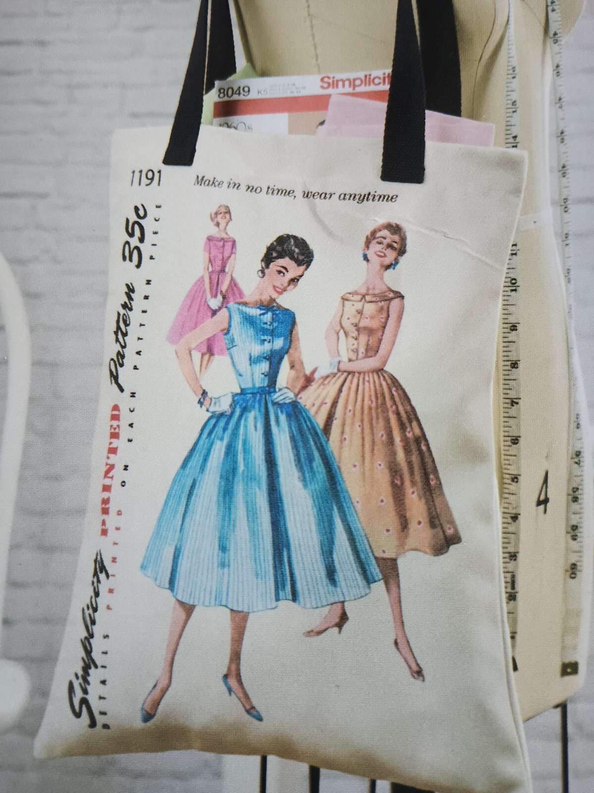 Simplicity Vintage Tote Bag 12.75” X 16.5”