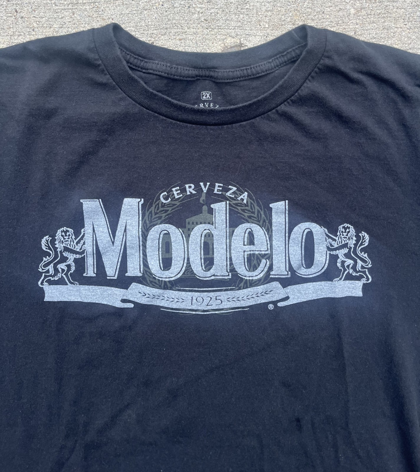 Modelo Cerveza Beer Mexico Black Logo T-Shirt Men’s 2XL