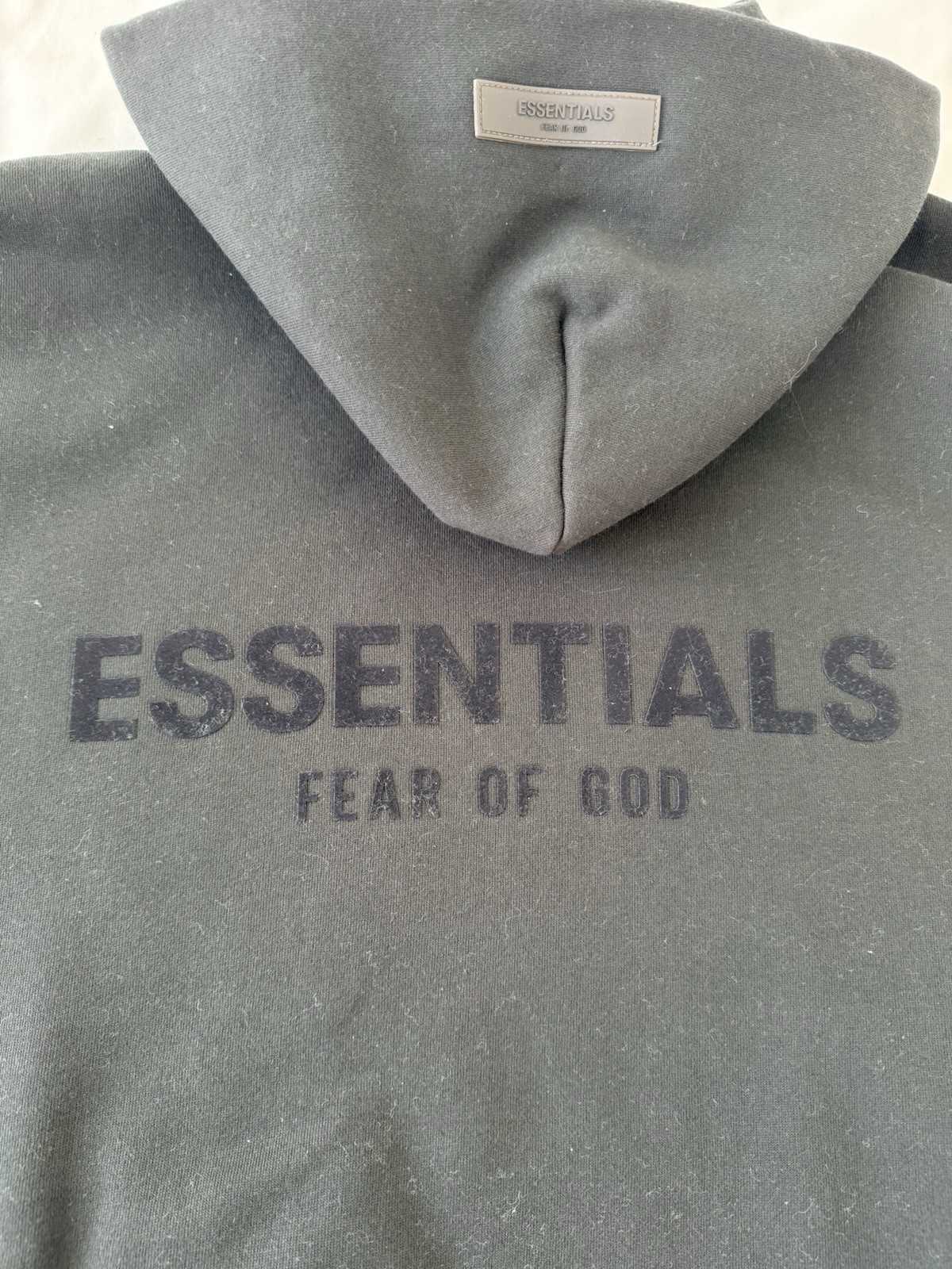 ESSENTIALS Black Pullover Hoodie Medium Unisex Casual Streetwear