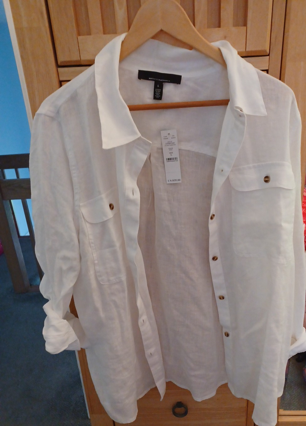 White House Black Market Button Down Linen Pocket Shirt, size Large, NWT!