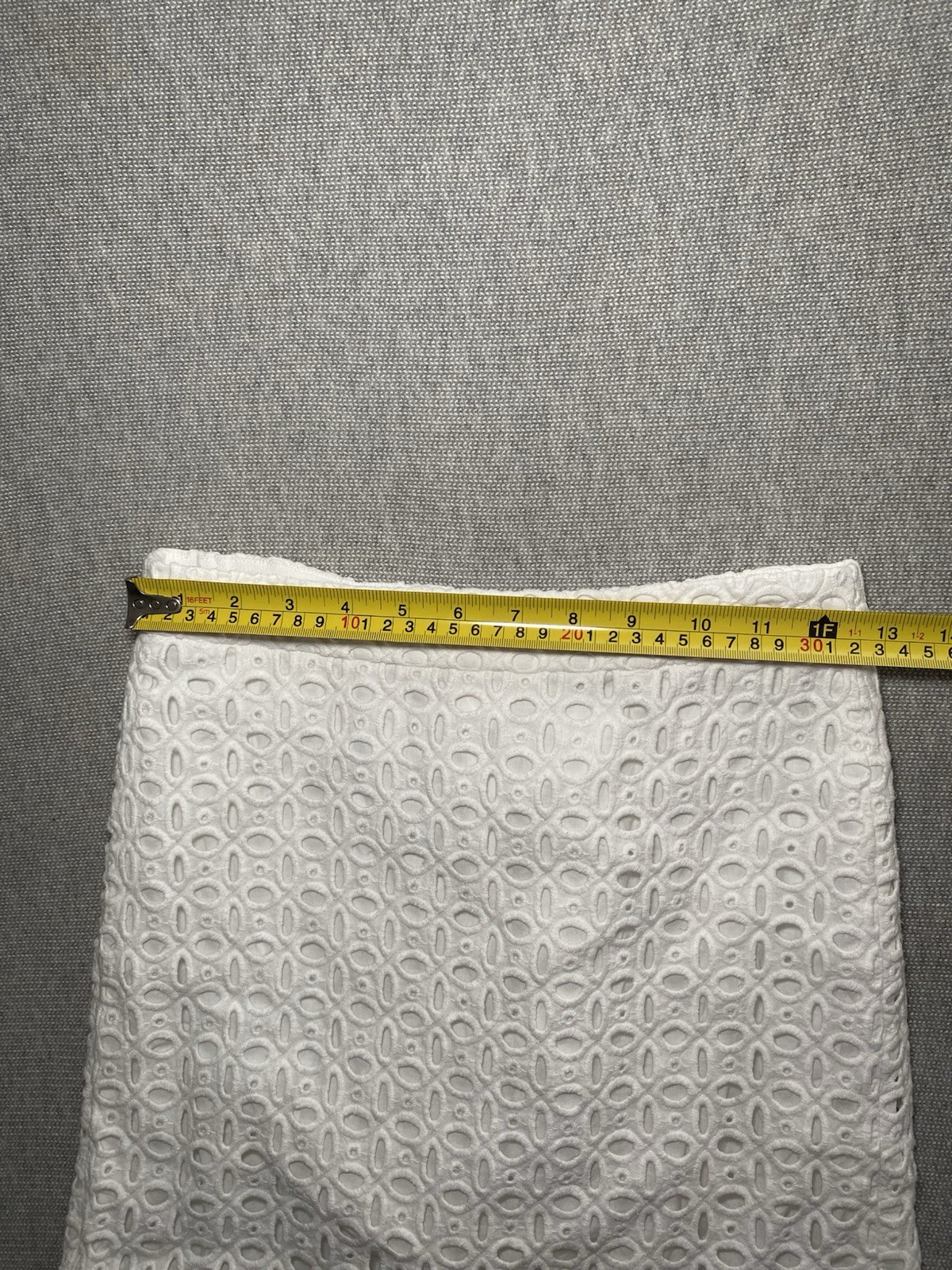 J.Crew Factory Embroidered Eyelet Short Mini Pencil Skirt Womens 00 White