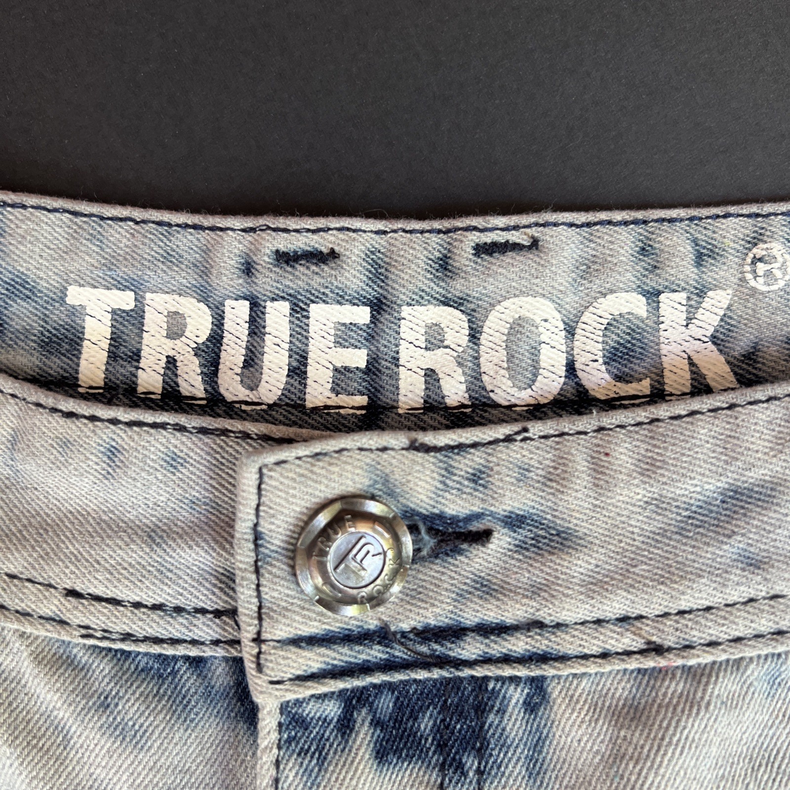 True Rock Jeans Mens 36×31 Blue Distressed Patched Acid Wash Straight Moto