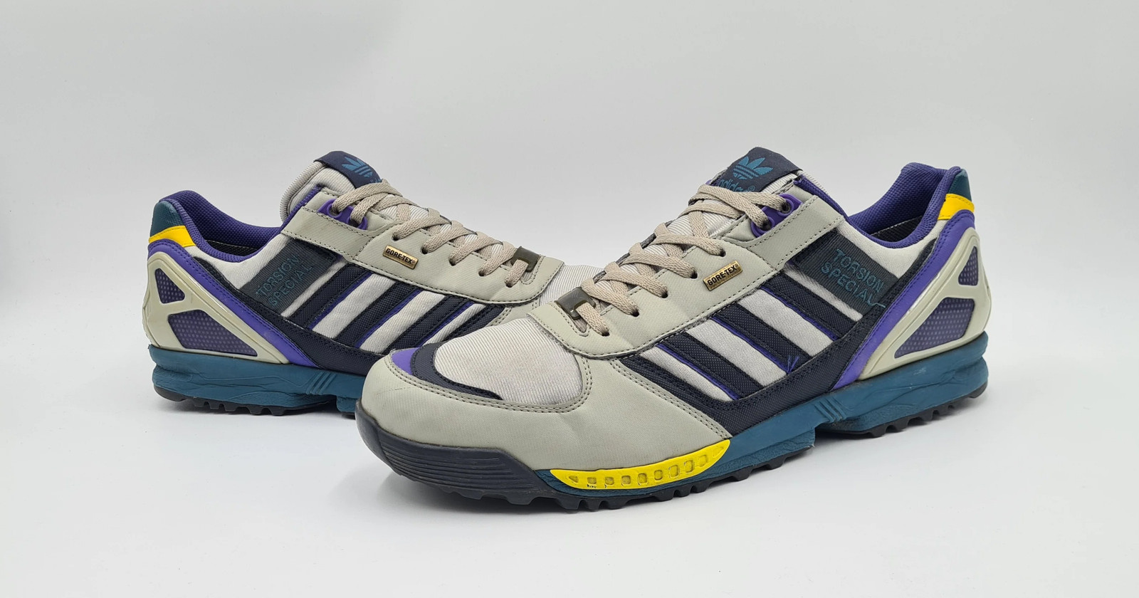 *EXCELLENT* 2009 Adidas Torsion Special ZX Size UK 12 / EUR 47 1/3