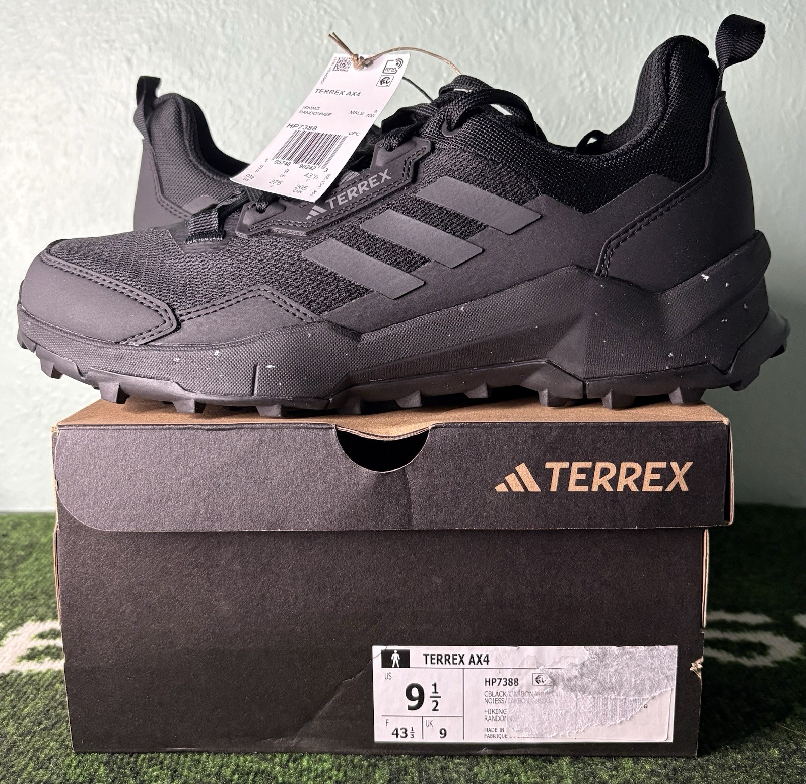 US Men’s 9.5 – Adidas TERREX AX4 “Black Carbon” HP7388