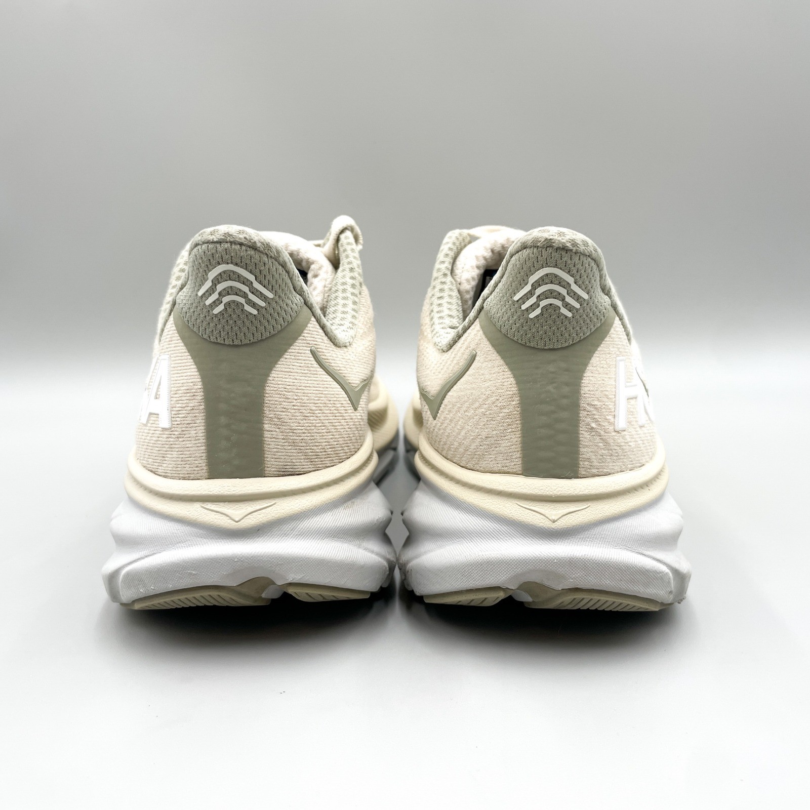 Hoka Clifton 9 Mens 9D Road Running Shoes Oat Milk Barley Chunky Sneaker Gym
