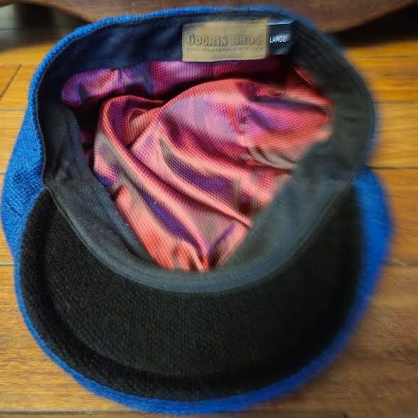 GOORIN BROS Wool Blend Medium Blue Golf Flat Paperboy Cap is O/S. Silk Lined