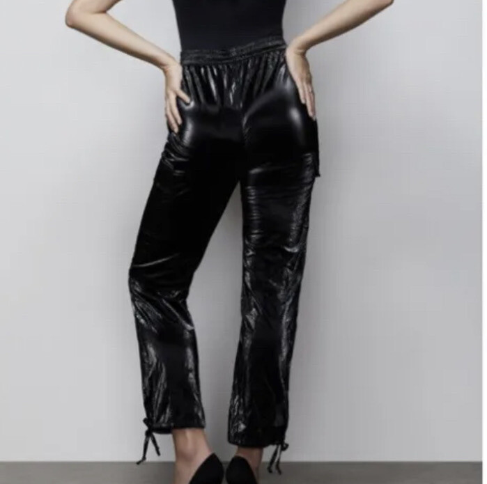 Good American The Paper Cargo Patent Faux Leather Pant Size 2 Med Black $170