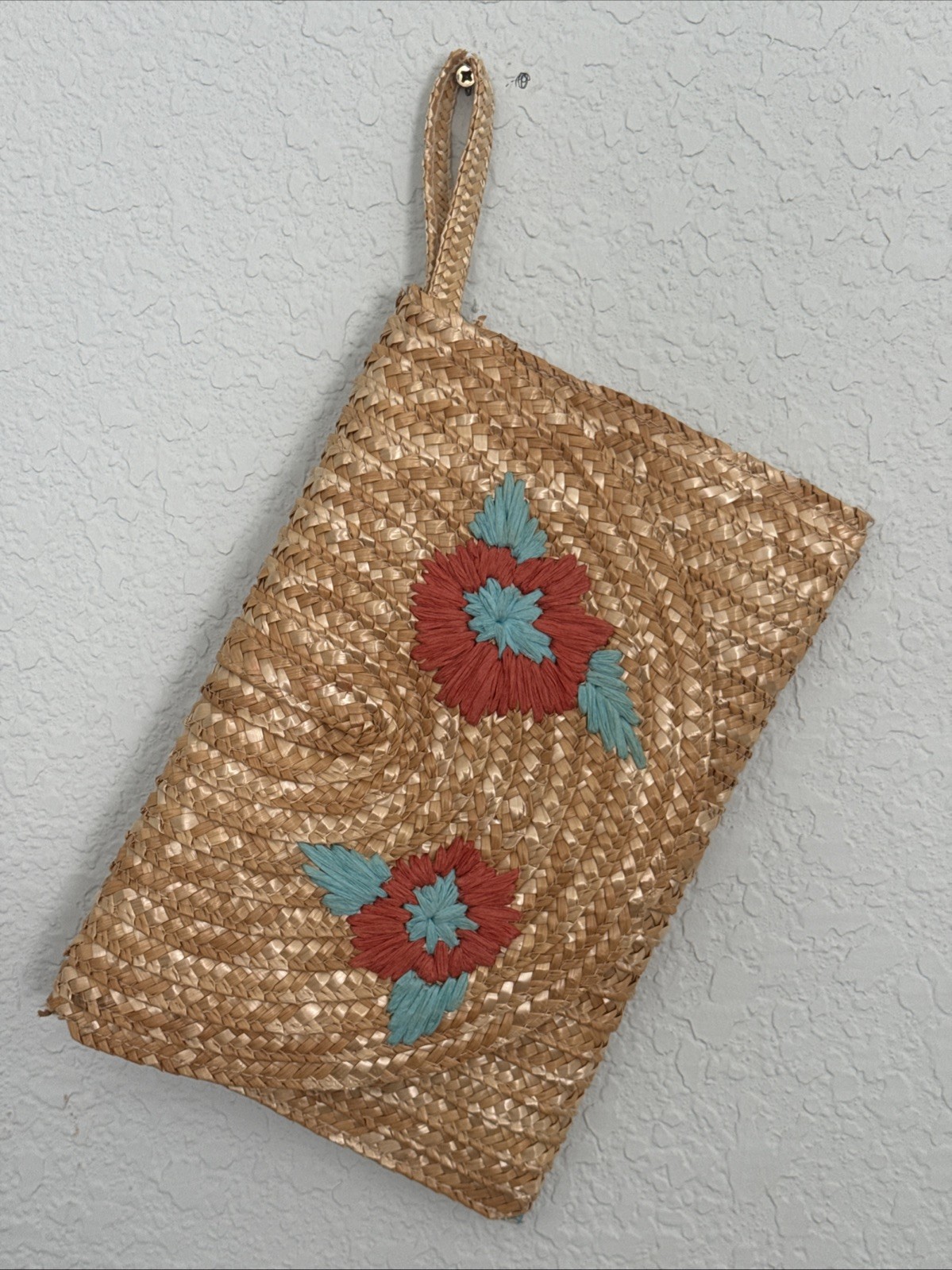 Woven Straw With Embroidered Flowers Snap Close Wristlet