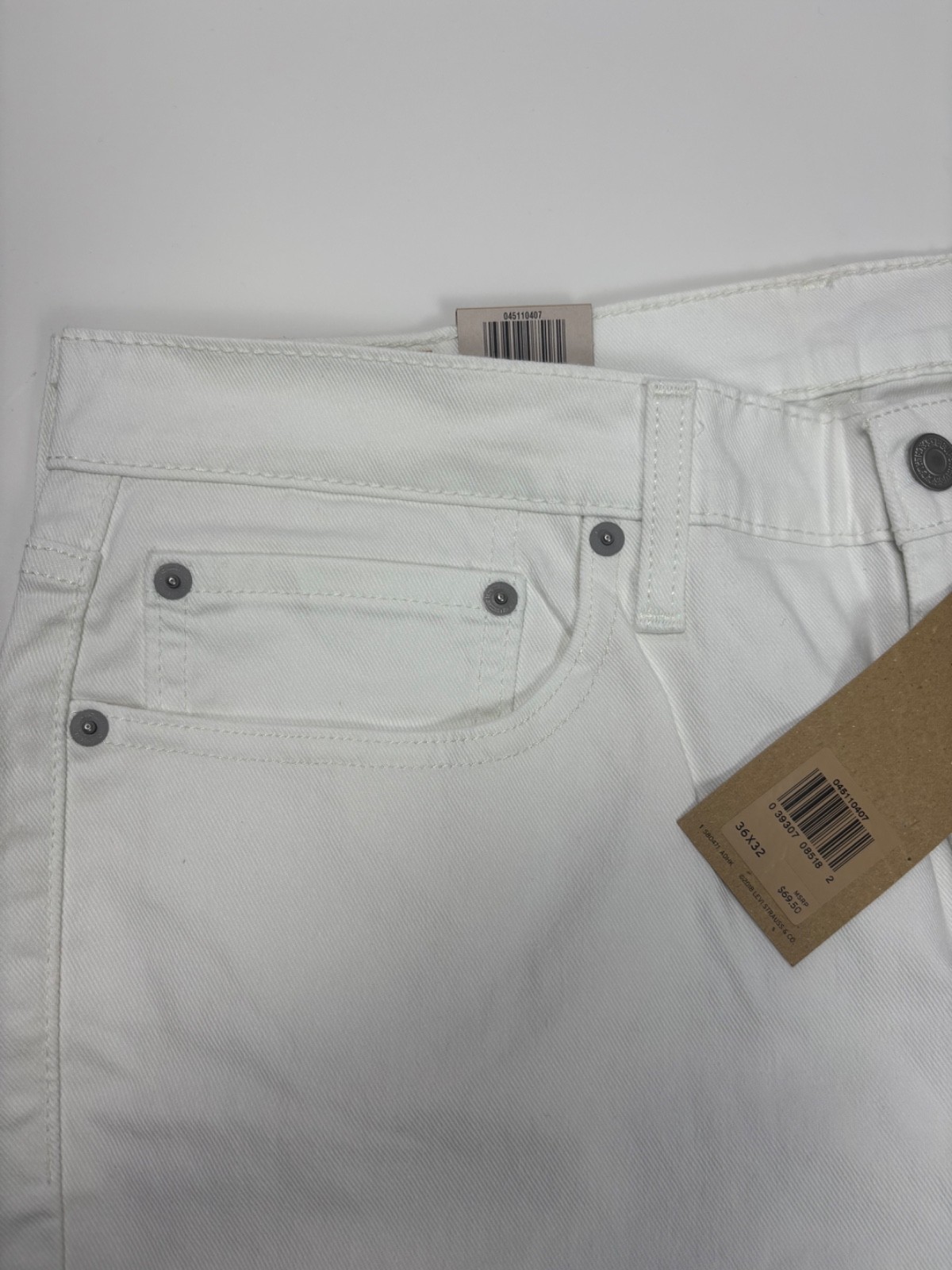 Levi’s 511 Slim White Men’s Jeans New With Tags
