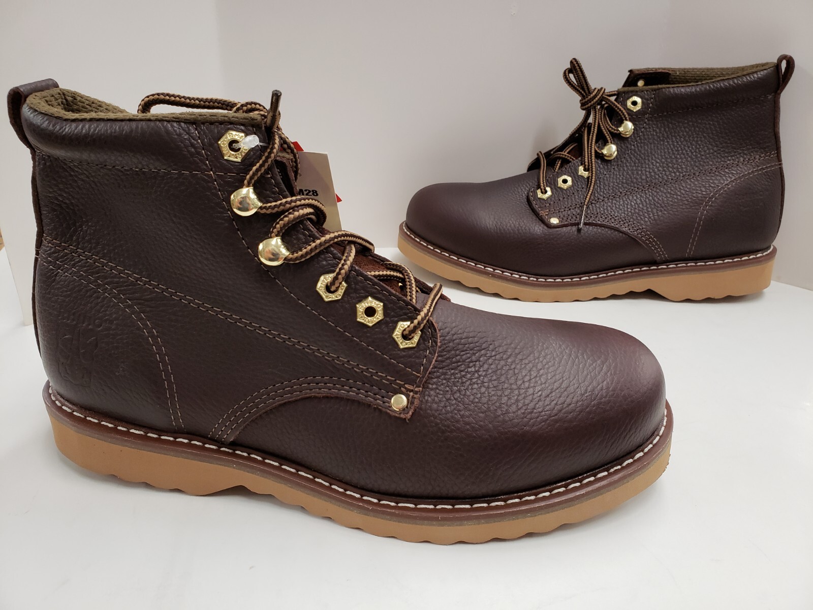 NIB Mens Rhino 61M28 Brown Leather 6″ Soft Toe Plain Toe Lace Up Work Boots