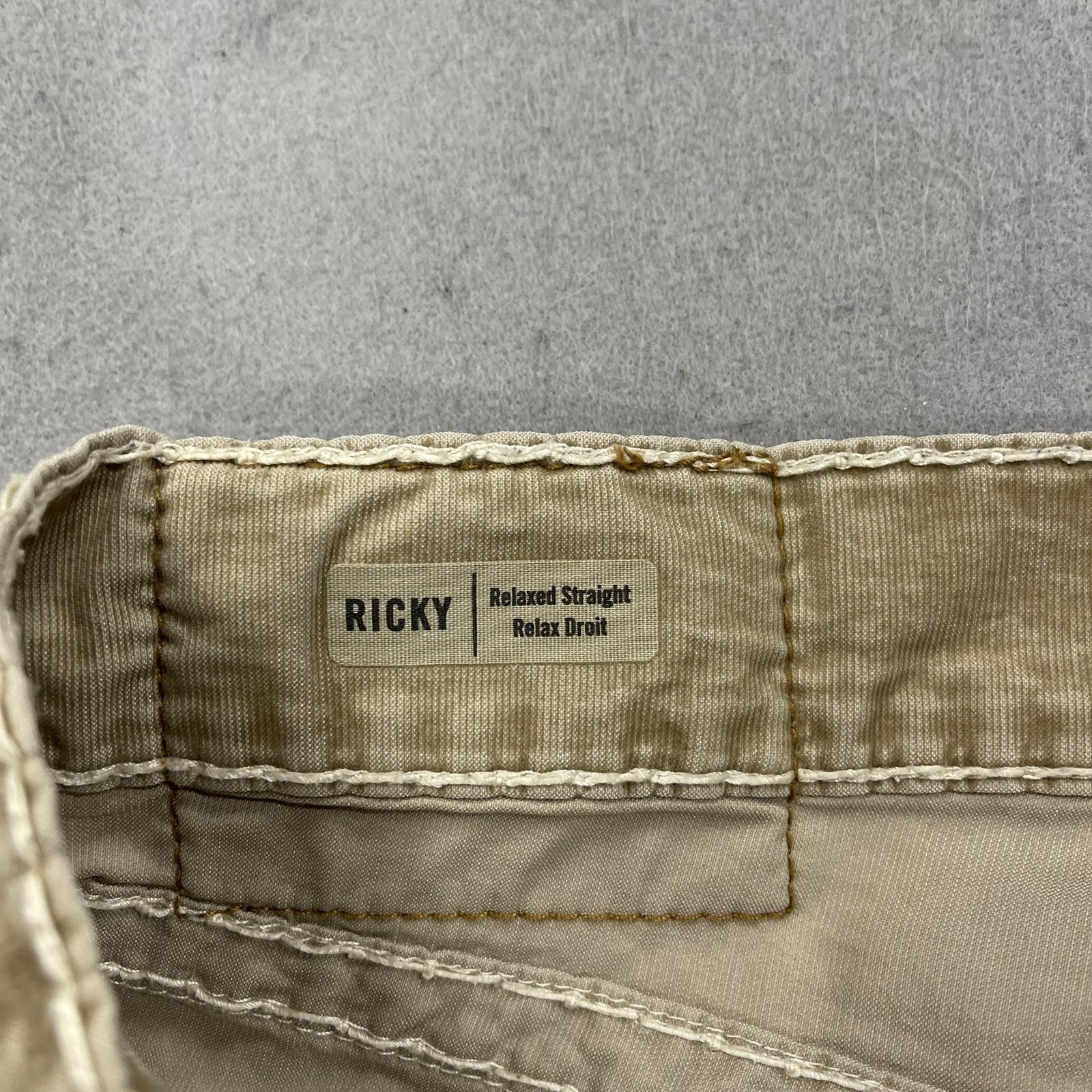 True Religion Ricky Jeans Mens 34×33 Beige Relaxed Straight Embroidered Denim