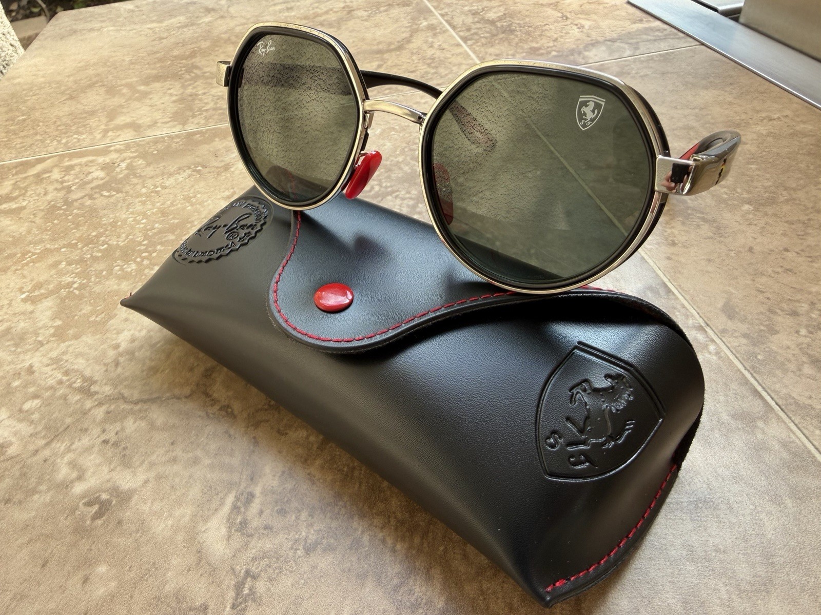 Ray-Ban Scuderia Ferrari Sunglasses Silver/Red Frame Green Lens RB3703M