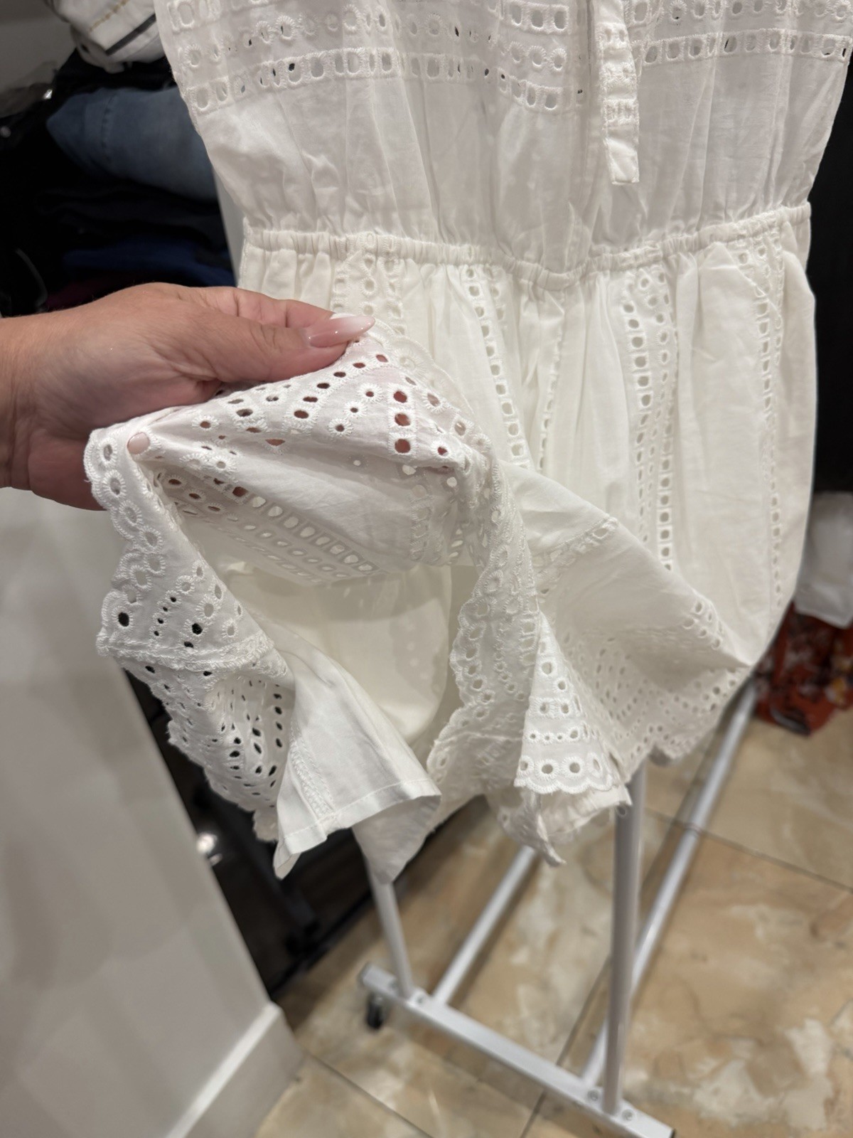mable white eyelet woven romper v-neck adjustable straps button front size S
