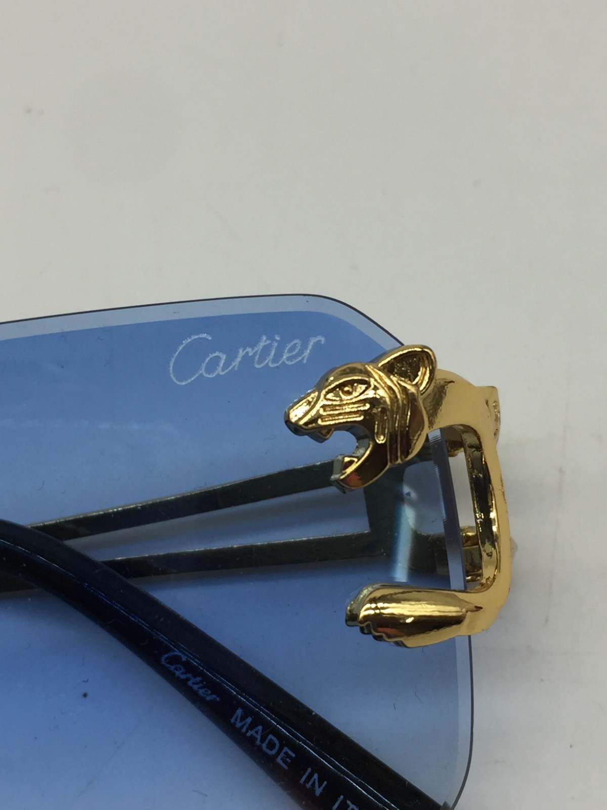 Cartier Rimless Designer Gold Sunglasses Frame 59-15-120 Blue Lens