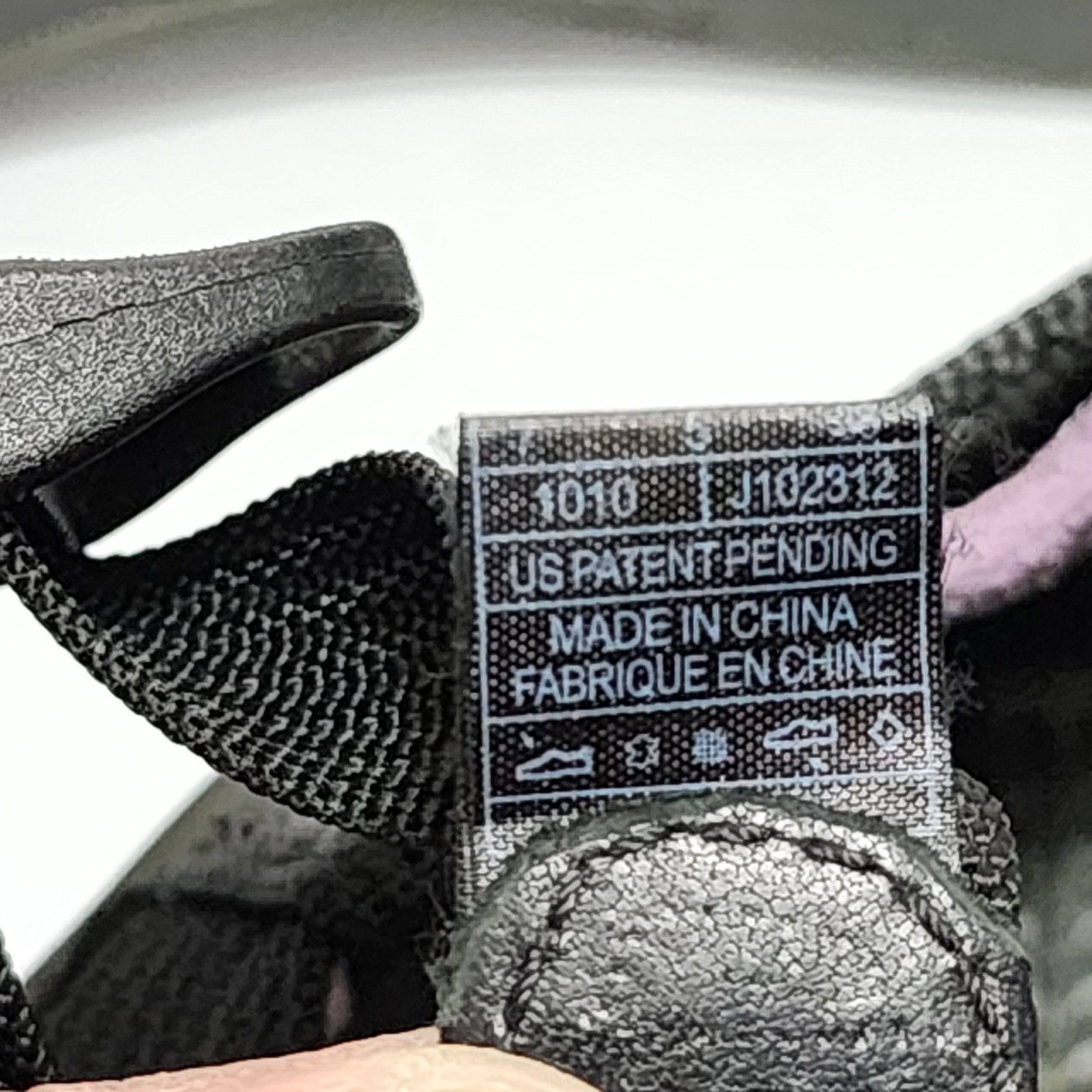 Chaco Loyalist Ecotread Mary Jane shoes Black Leather Purple accents Womens 7