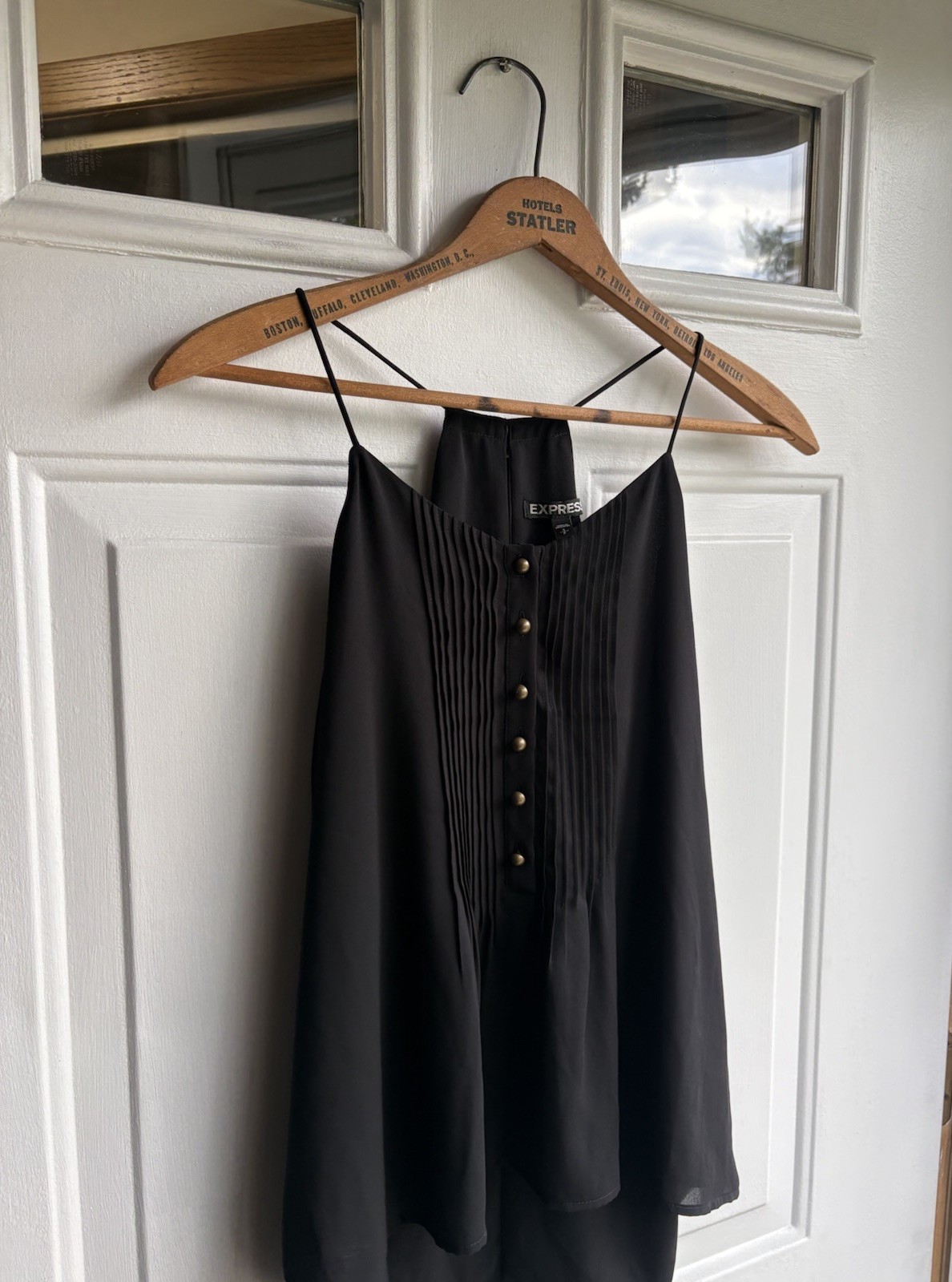 Express Women’s S Black Chiffon Flowy V-Neck Button Pleated Camisole Top