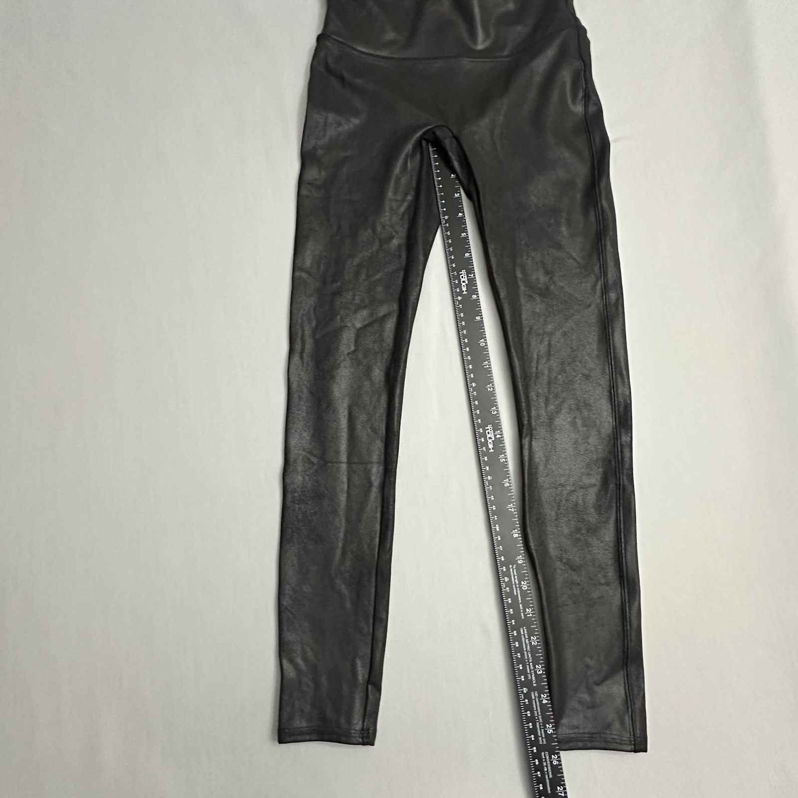 Spanx Faux Leather Legging Women Medium M Black Stretch Pull On Nylon Ladies New